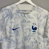 Shop 2022/23 FRANCE AWAY SHIRT (L) NIKE, classic football shirts, vintage football shirts & retro soccer jerseys at Cult Kits