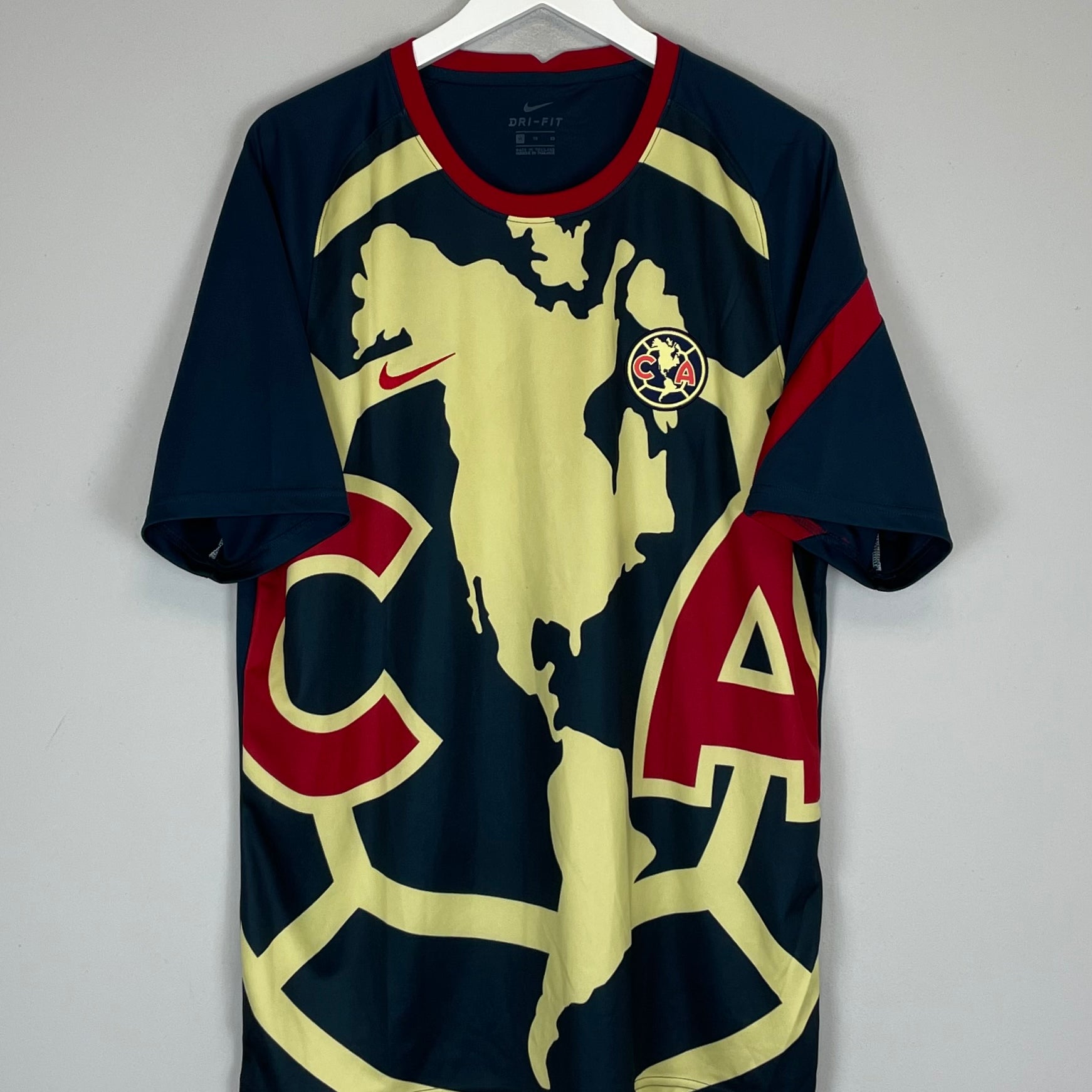 Shop 2020/21 CLUB AMERICA PRE MATCH SHIRT (XL) NIKE, classic football shirts, vintage football shirts & retro soccer jerseys at Cult Kits