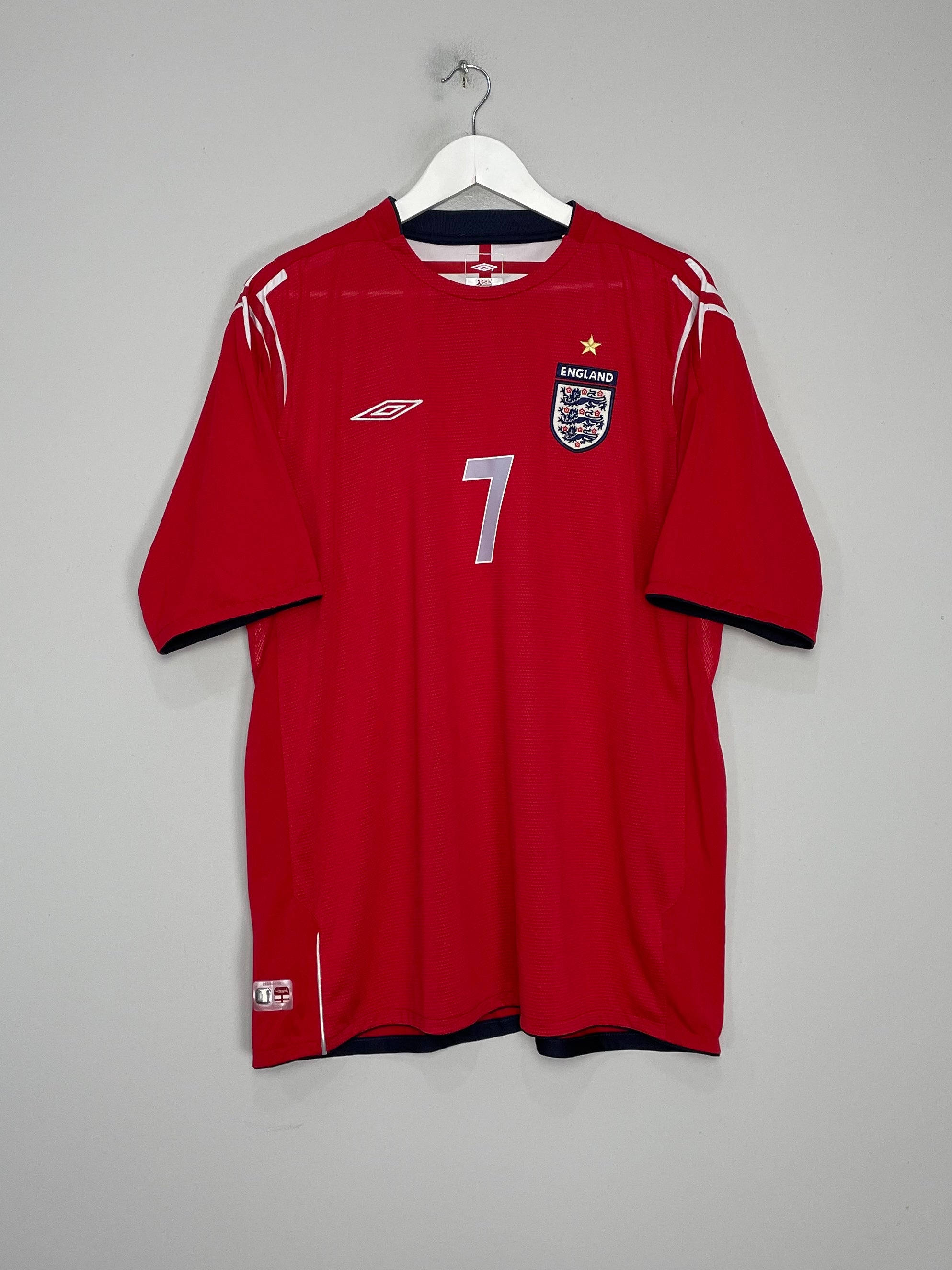 Shop 2004/06 ENGLAND BECKHAM #7 AWAY SHIRT (XXL) UMBRO, classic football shirts, vintage football shirts & retro soccer jerseys at Cult Kits