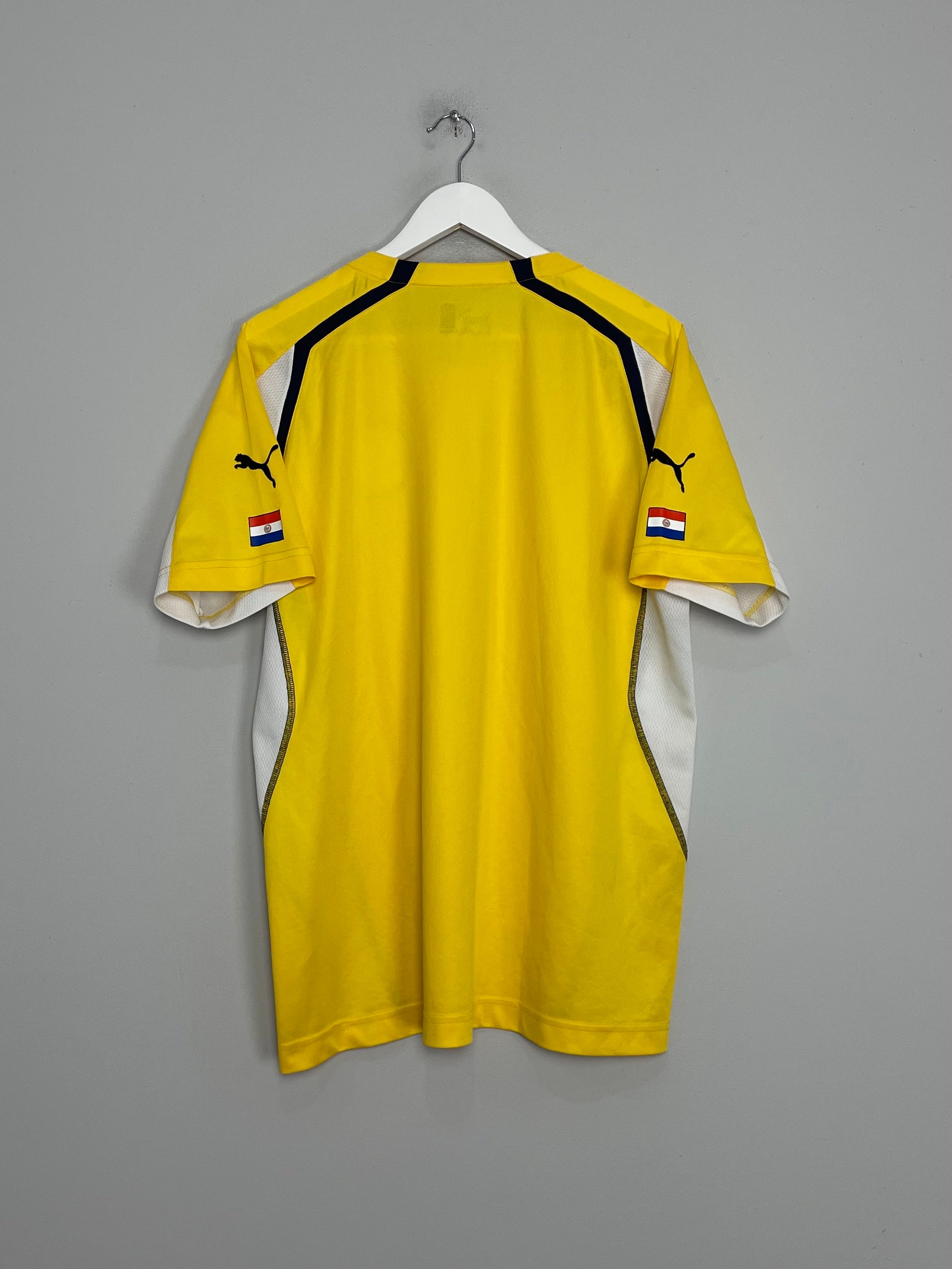Shop 2004/06 PARAGUAY AWAY SHIRT (XL) PUMA, classic football shirts, vintage football shirts & retro soccer jerseys at Cult Kits