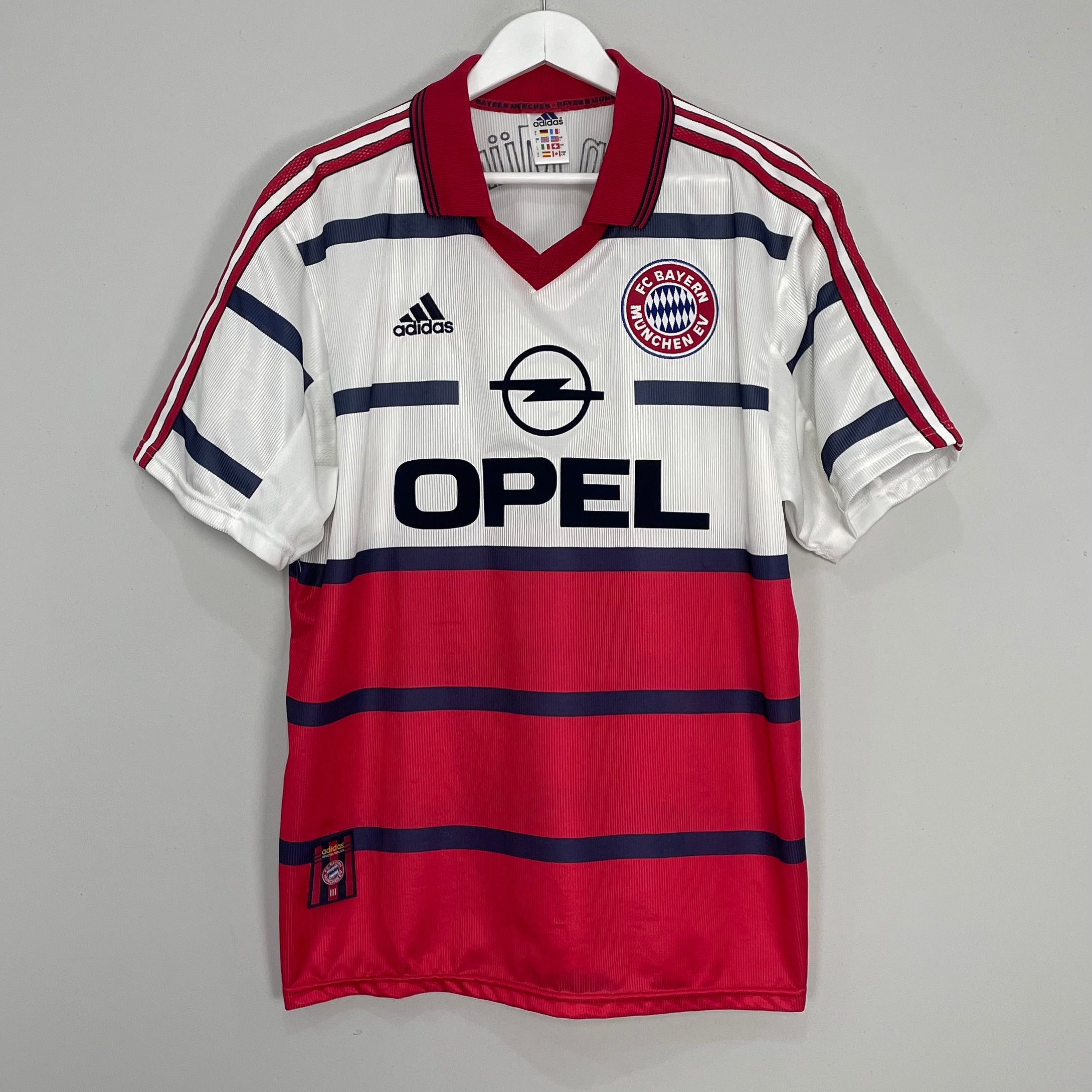 Shop 1998/00 BAYERN MUNICH AWAY SHIRT (L) ADIDAS, classic football shirts, vintage football shirts & retro soccer jerseys at Cult Kits