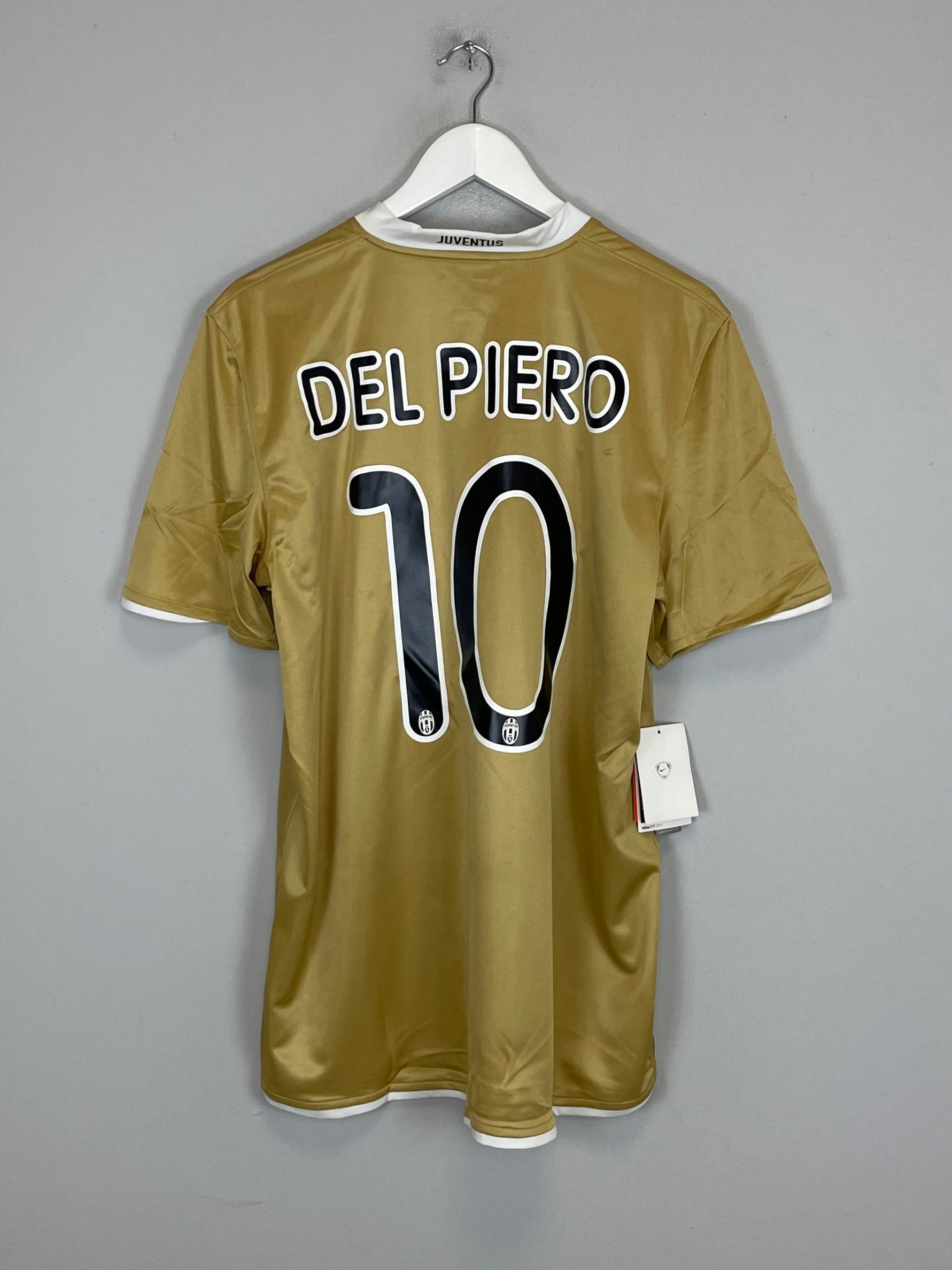Shop 2008/09 JUVENTUS DEL PIERO #7 *BNWT* THIRD SHIRT (L) NIKE, classic football shirts, vintage football shirts & retro soccer jerseys at Cult Kits