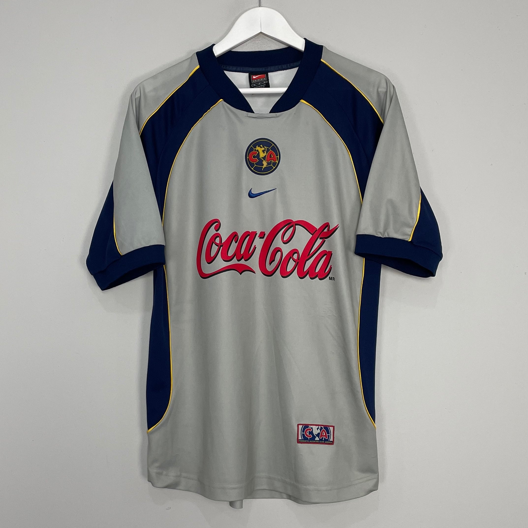 Shop 2001/02 CLUB AMERICA GK SHIRT (M) NIKE, classic football shirts, vintage football shirts & retro soccer jerseys at Cult Kits