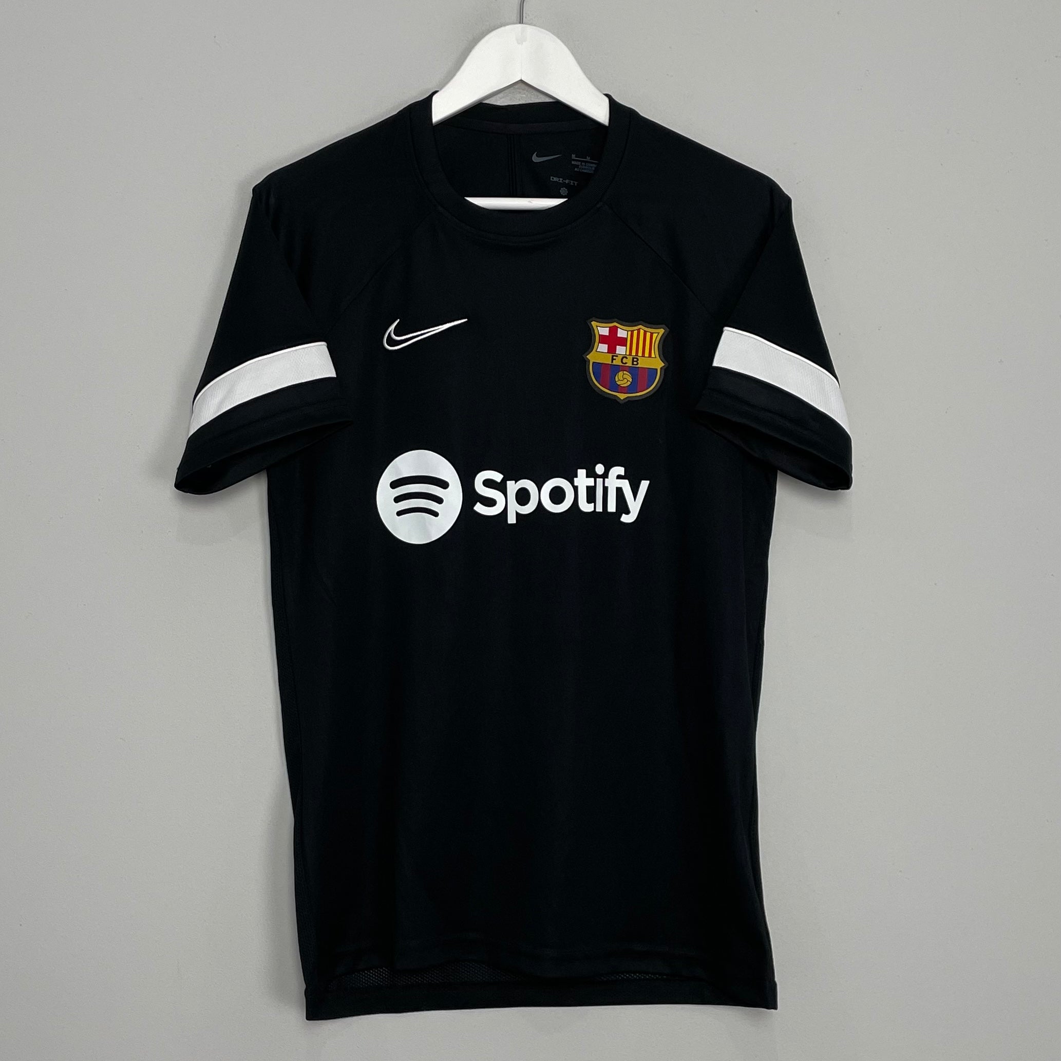 Shop 2022/23 BARCELONA TRAINING SHIRT (M) NIKE, classic football shirts, vintage football shirts & retro soccer jerseys at Cult Kits