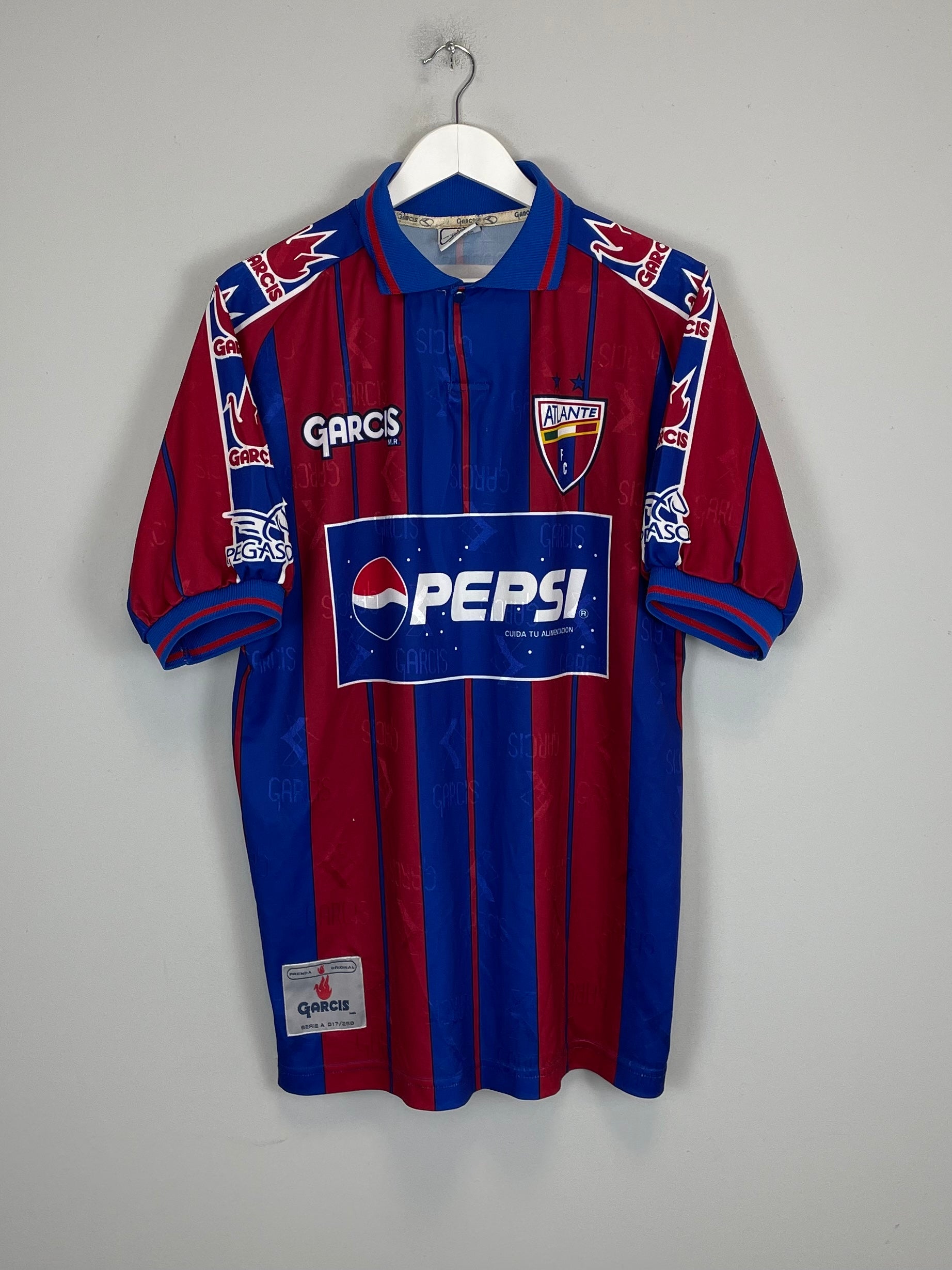 Shop 1999/00 ATLANTE #4 HOME SHIRT (XL) GARCIS, classic football shirts, vintage football shirts & retro soccer jerseys at Cult Kits