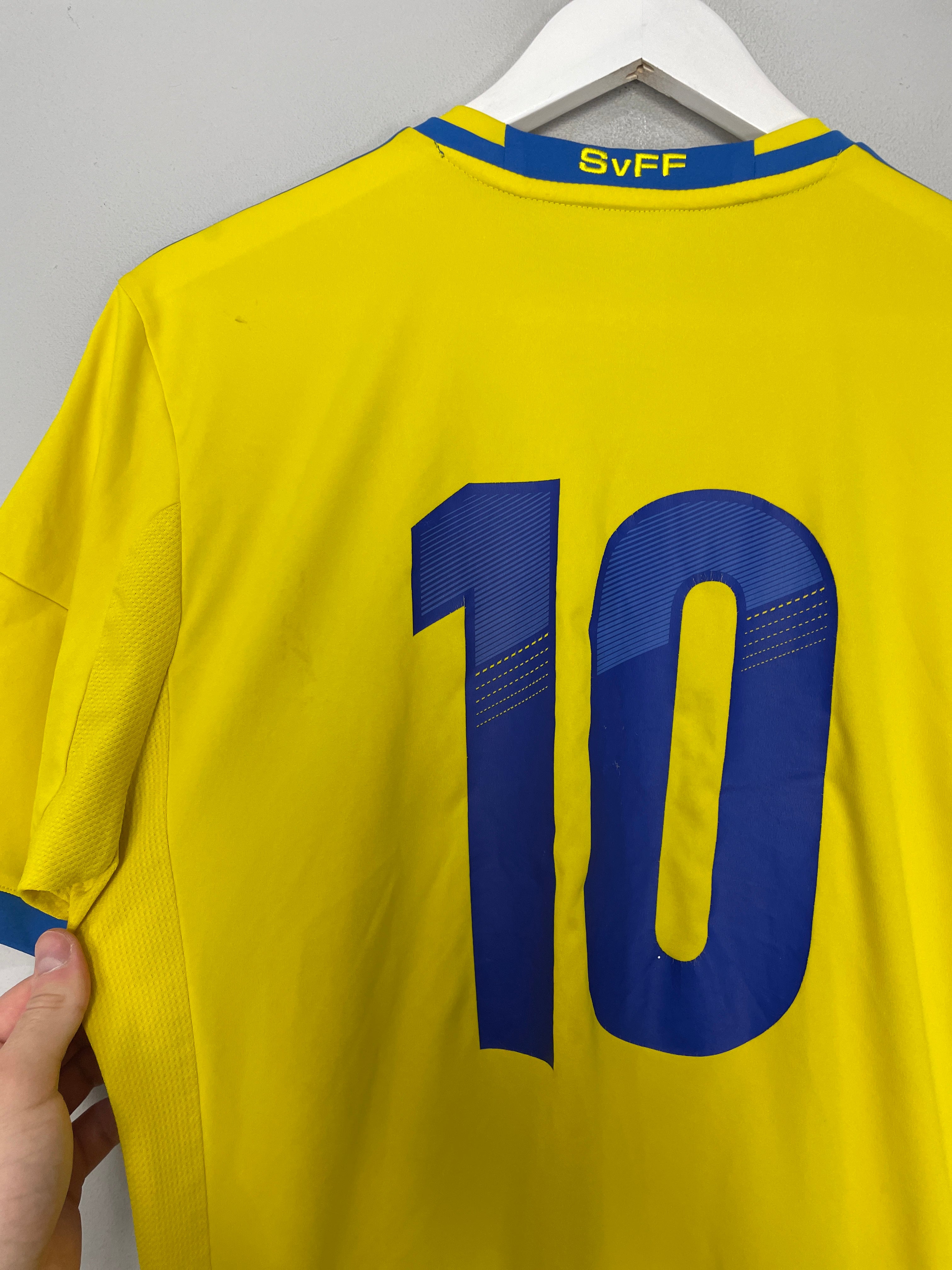 Shop 2016/17 SWEDEN #10 *PLAYER ISSUE* HOME SHIRT (M) ADIDAS, classic football shirts, vintage football shirts & retro soccer jerseys at Cult Kits