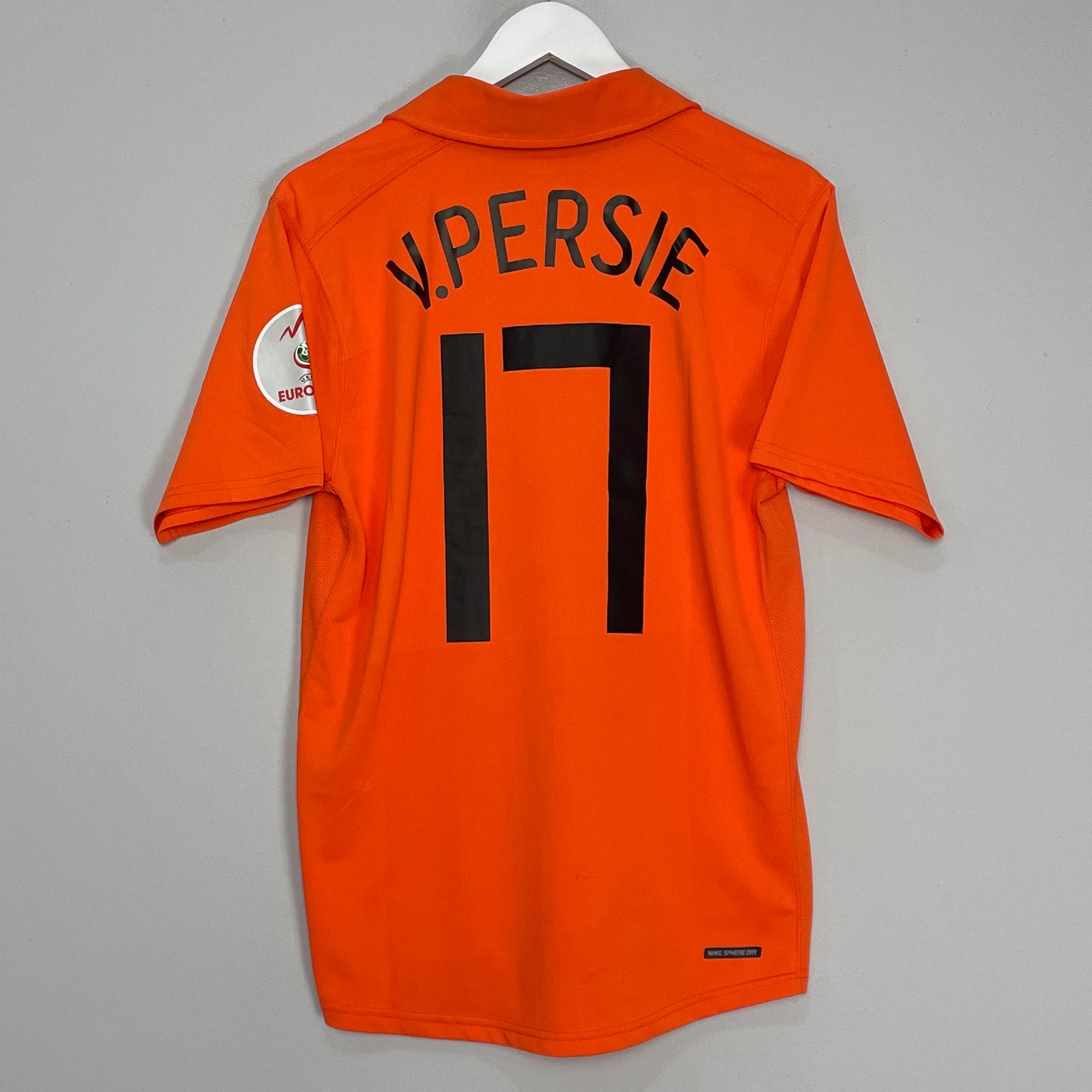 Shop 2006/08 NETHERLANDS V.PERSIE #17 HOME SHIRT (M) NIKE, classic football shirts, vintage football shirts & retro soccer jerseys at Cult Kits