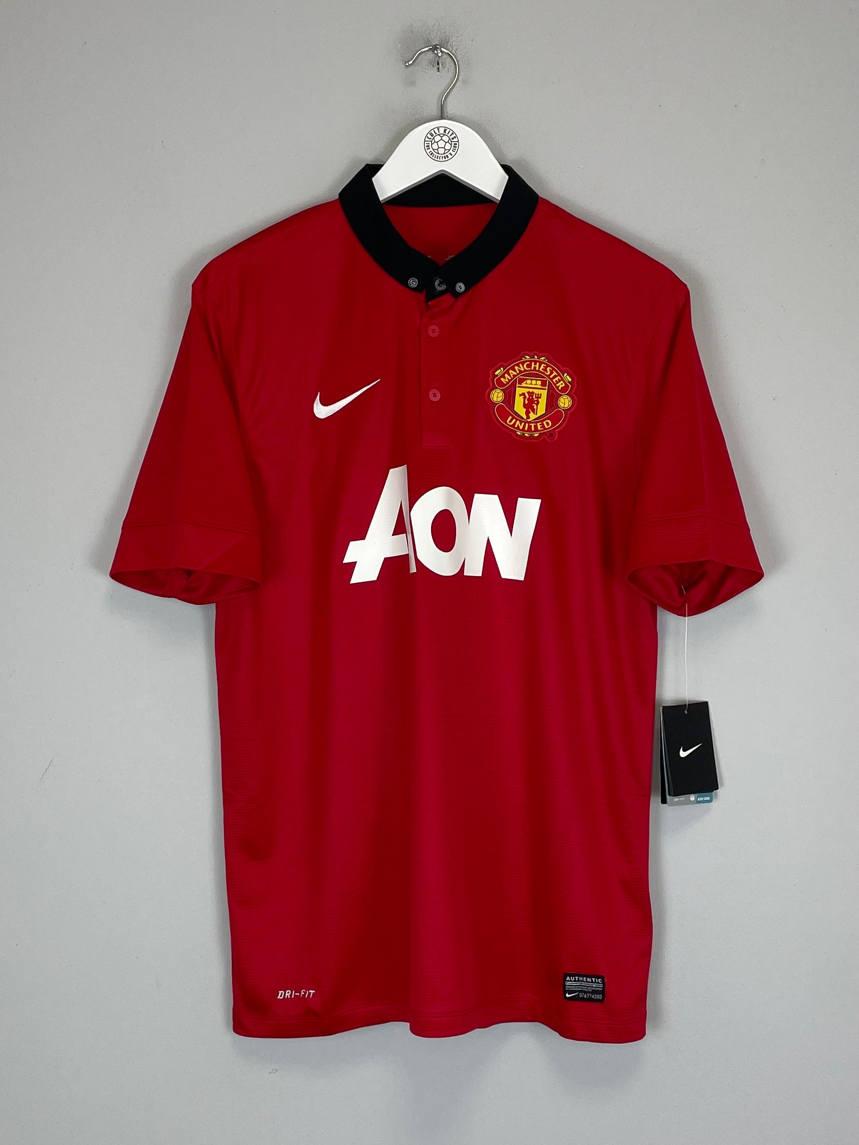Shop 2013/14 MANCHESTER UNITED V.PERSIE #20 *BNWT* HOME SHIRT (L) NIKE, classic football shirts, vintage football shirts & retro soccer jerseys at Cult Kits