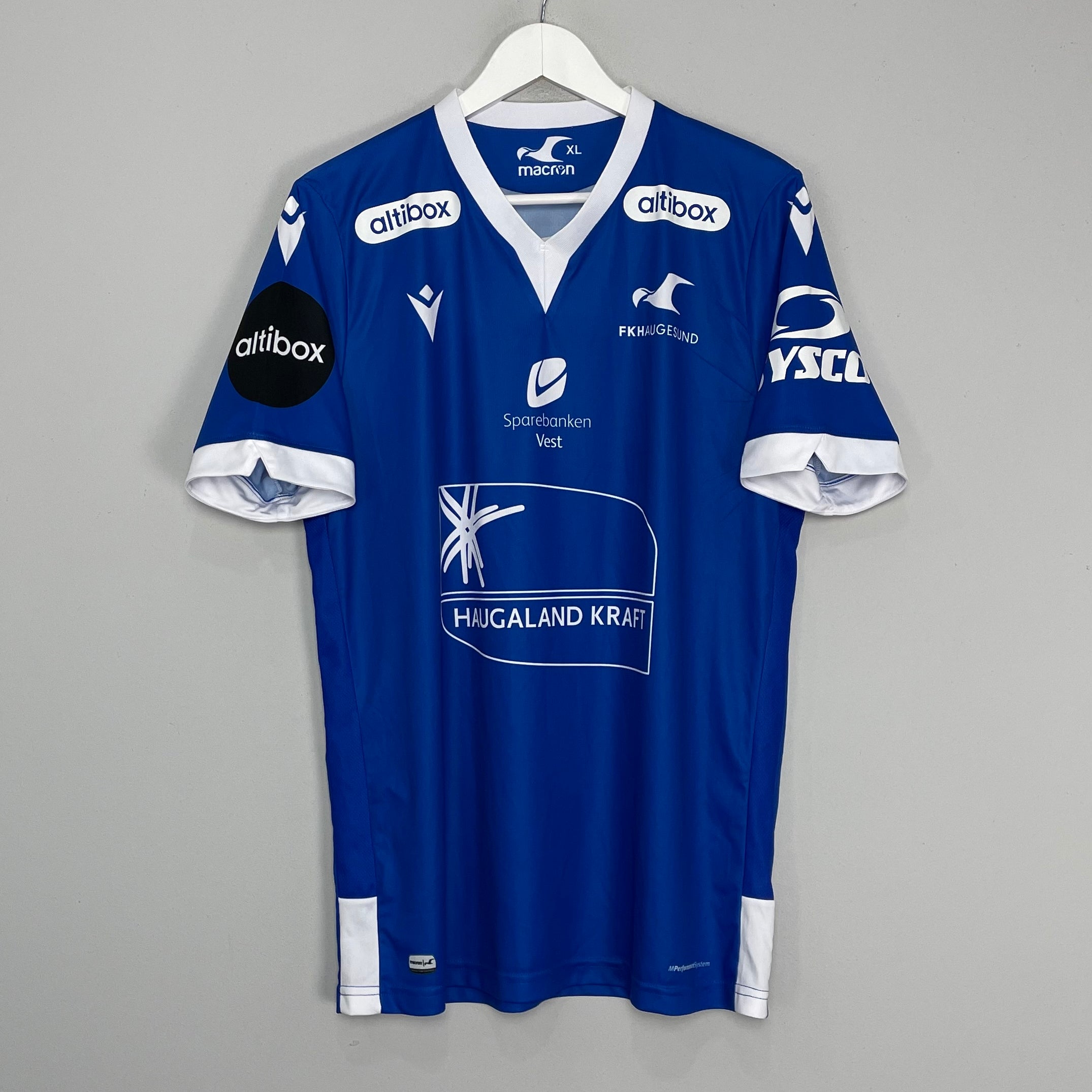Shop 2019/20 HAUGESUND KARAMOKO #3 AWAY SHIRT (XL) MACRON, classic football shirts, vintage football shirts & retro soccer jerseys at Cult Kits