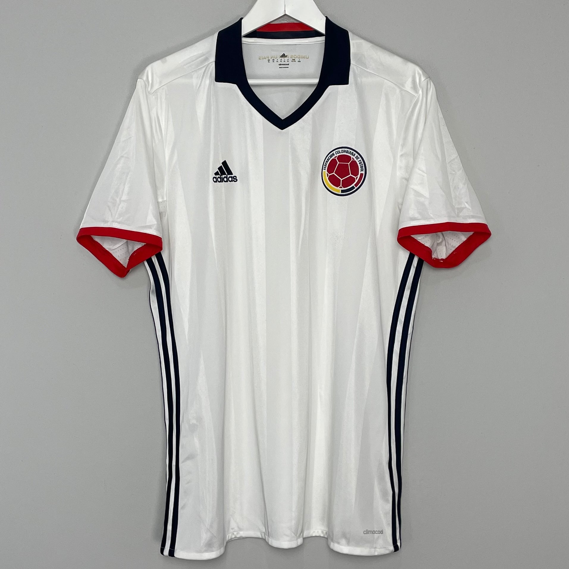 Shop 2016/18 COLOMBIA AWAY SHIRT (XL) ADIDAS, classic football shirts, vintage football shirts & retro soccer jerseys at Cult Kits