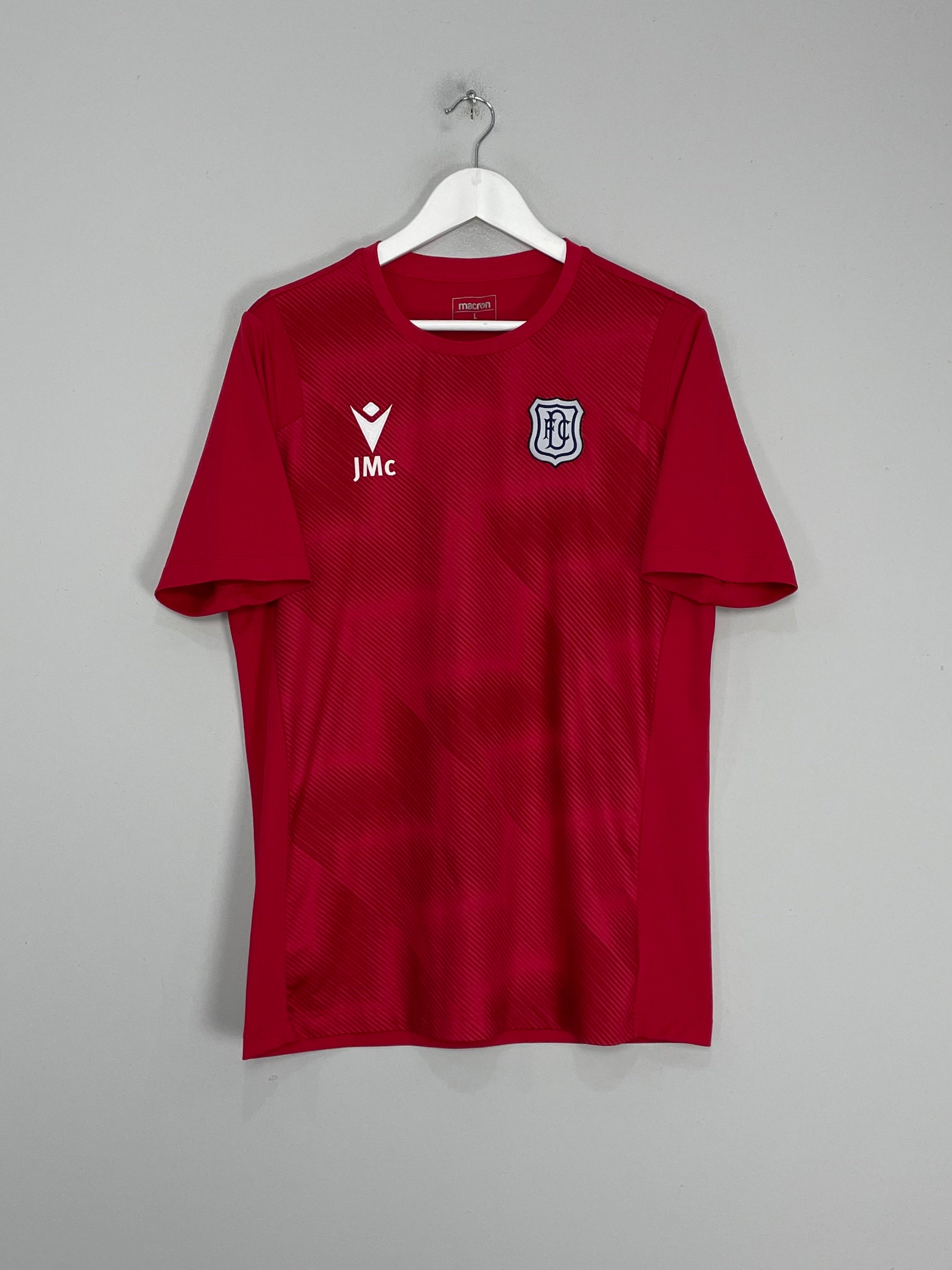 Shop 2020/21 DUNDEE FC *STAFF ISSUE* TRAINING SHIRT (L) MACRON, classic football shirts, vintage football shirts & retro soccer jerseys at Cult Kits