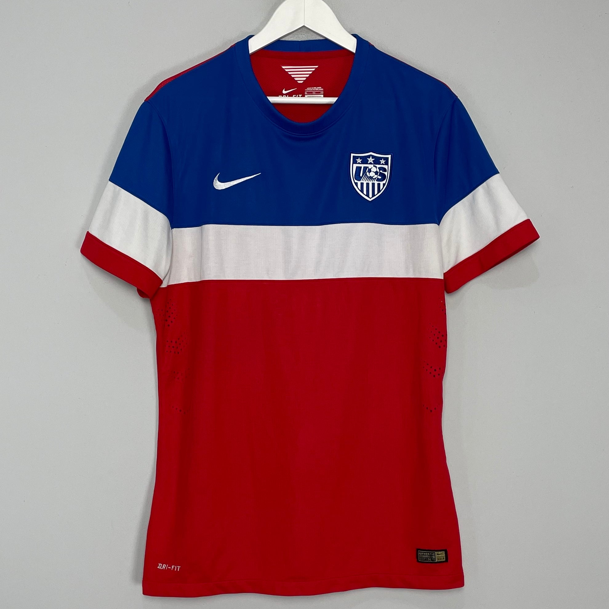 Shop 2014/15 USA *PLAYER ISSUE* AWAY SHIRT (XL) NIKE, classic football shirts, vintage football shirts & retro soccer jerseys at Cult Kits