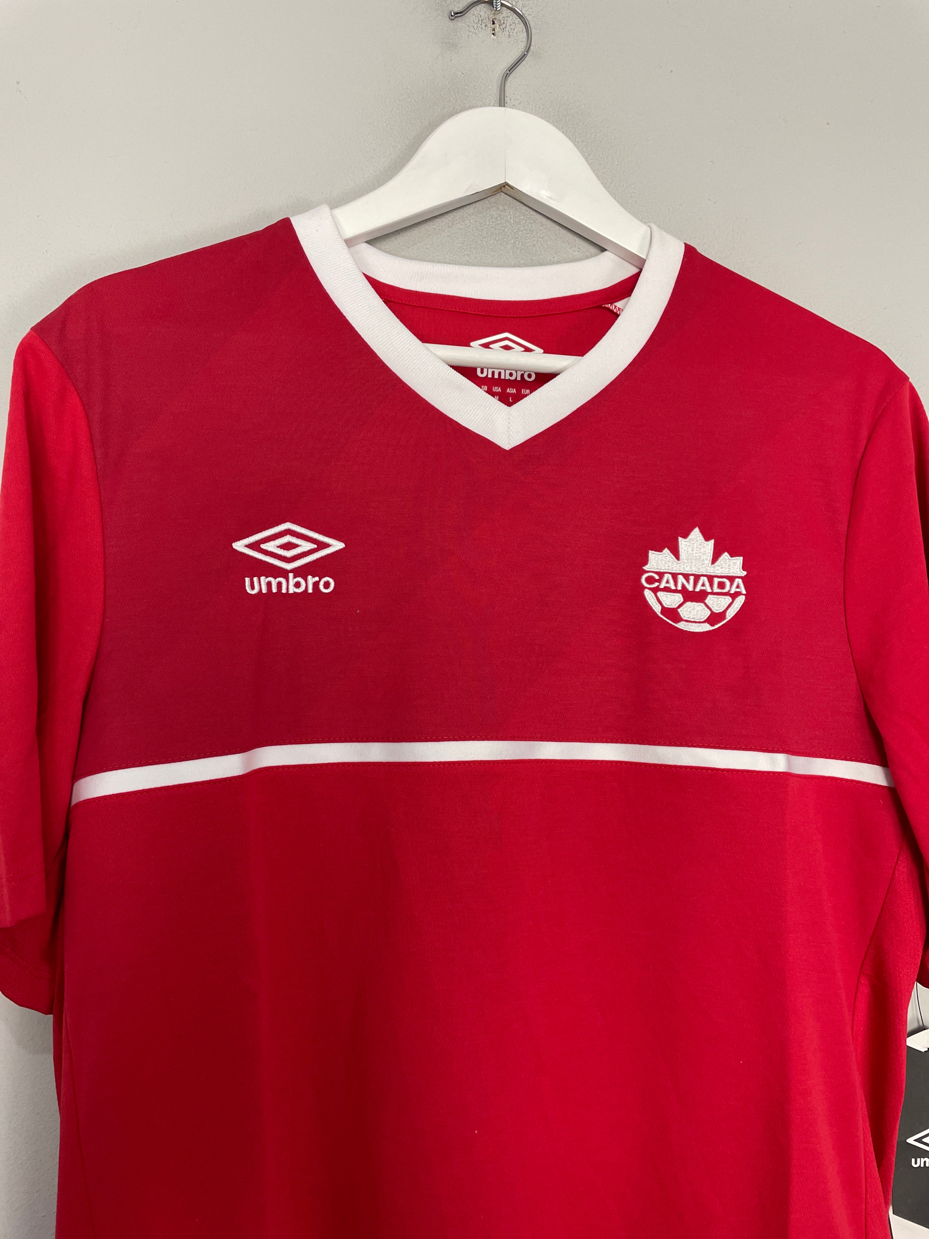 Shop 2015/16 CANADA *BNWT* HOME SHIRT (M) UMBRO, classic football shirts, vintage football shirts & retro soccer jerseys at Cult Kits