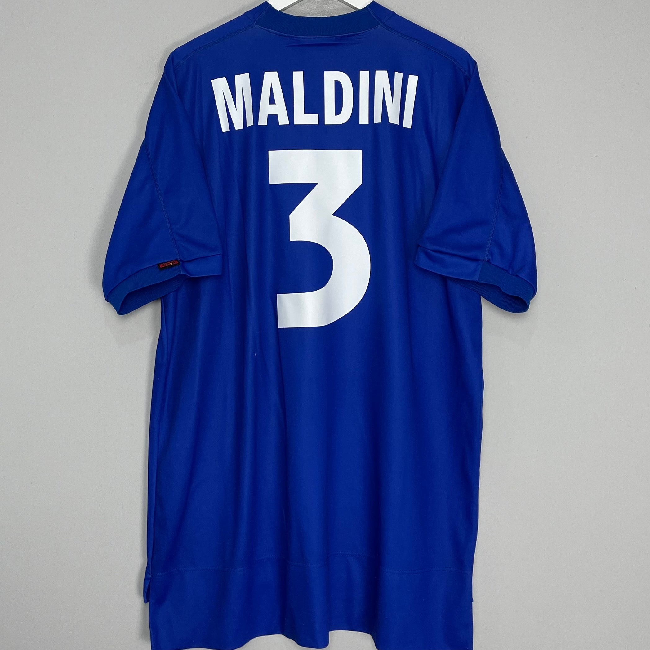 Shop 1998/99 ITALY MALDINI #3 HOME SHIRT (XXL) KAPPA, classic football shirts, vintage football shirts & retro soccer jerseys at Cult Kits
