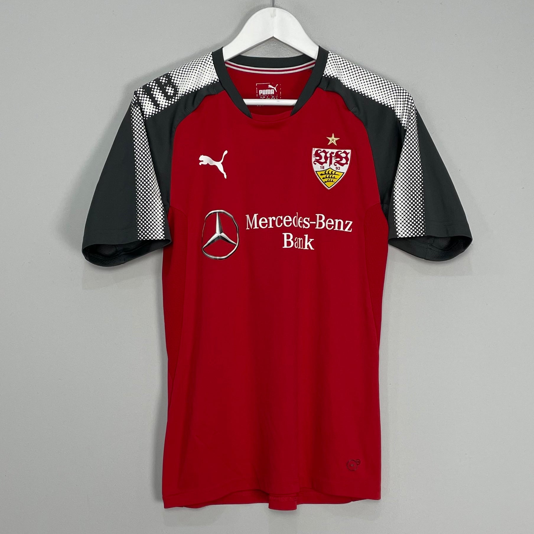Shop 2017/18 STUTTGART TRAINING SHIRT (S) PUMA, classic football shirts, vintage football shirts & retro soccer jerseys at Cult Kits