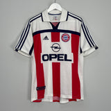 Shop 2000/01 BAYERN MUNICH AWAY SHIRT (M) ADIDAS, classic football shirts, vintage football shirts & retro soccer jerseys at Cult Kits