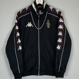Shop 1999/00 JUVENTUS TRACK JACKET (M) KAPPA, classic football shirts, vintage football shirts & retro soccer jerseys at Cult Kits