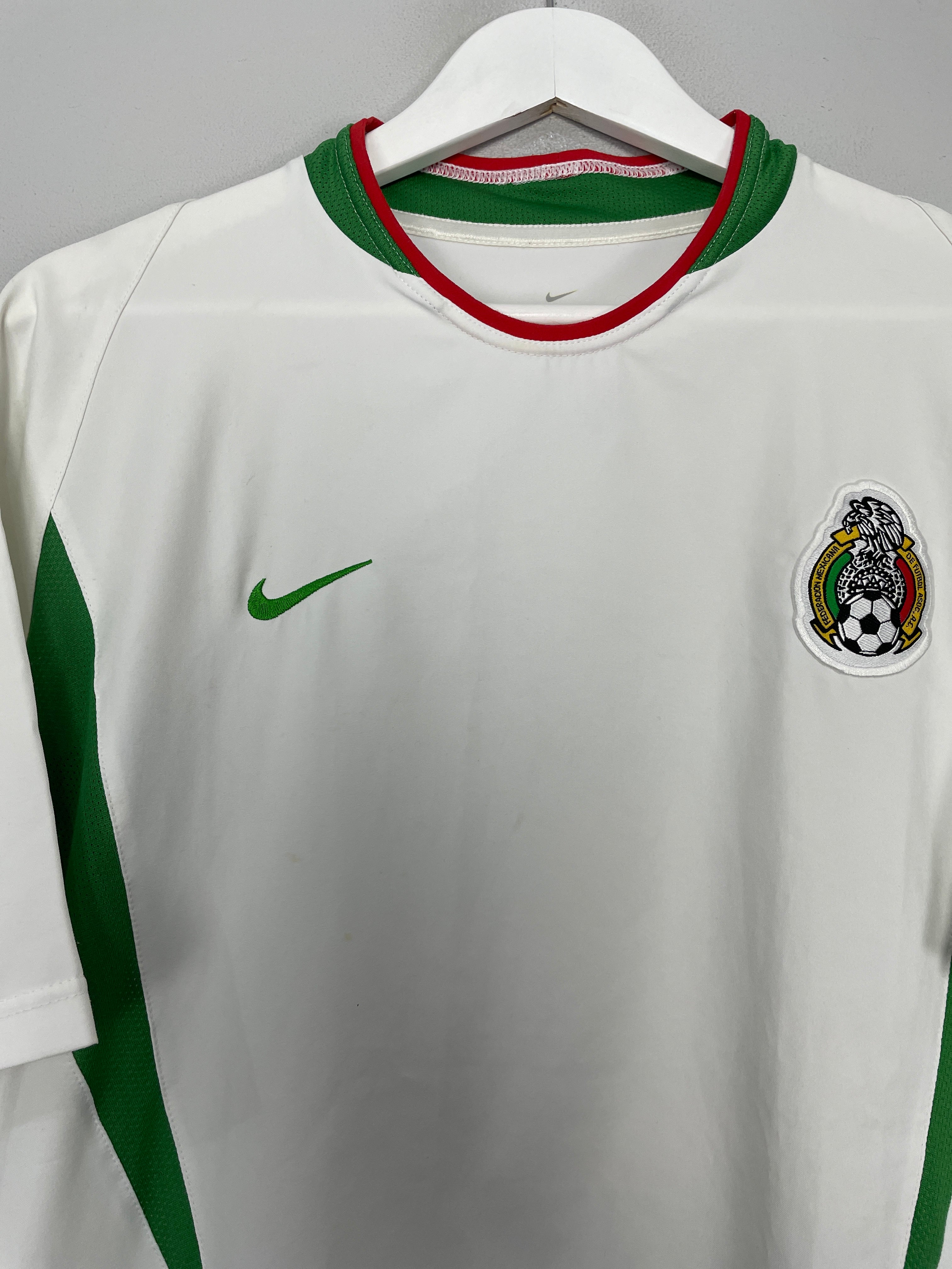 Shop 2003/04 MEXICO AWAY SHIRT (M) NIKE, classic football shirts, vintage football shirts & retro soccer jerseys at Cult Kits