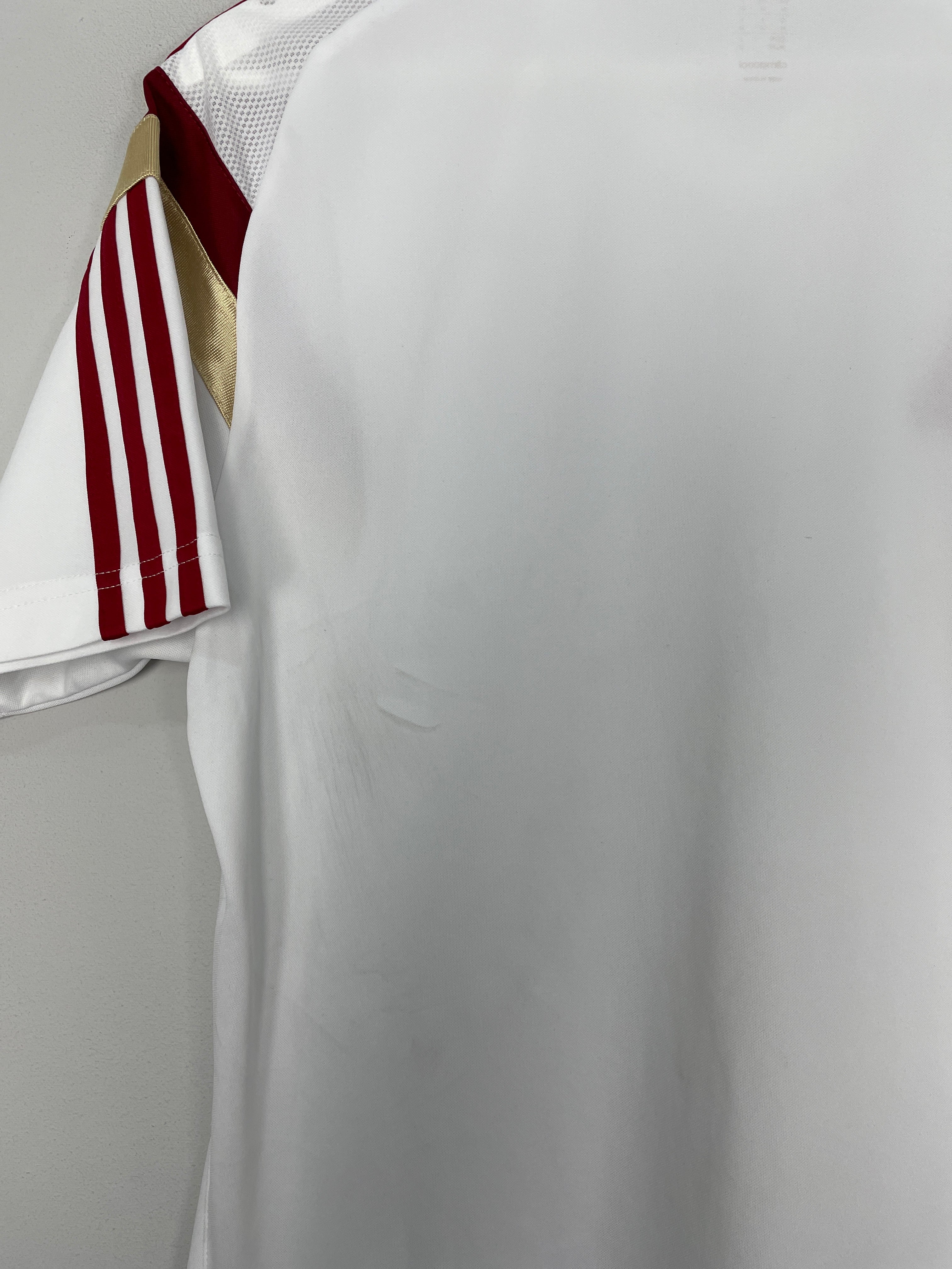 Shop 2014/15 SPAIN TRAINING SHIRT (M) ADIDAS, classic football shirts, vintage football shirts & retro soccer jerseys at Cult Kits