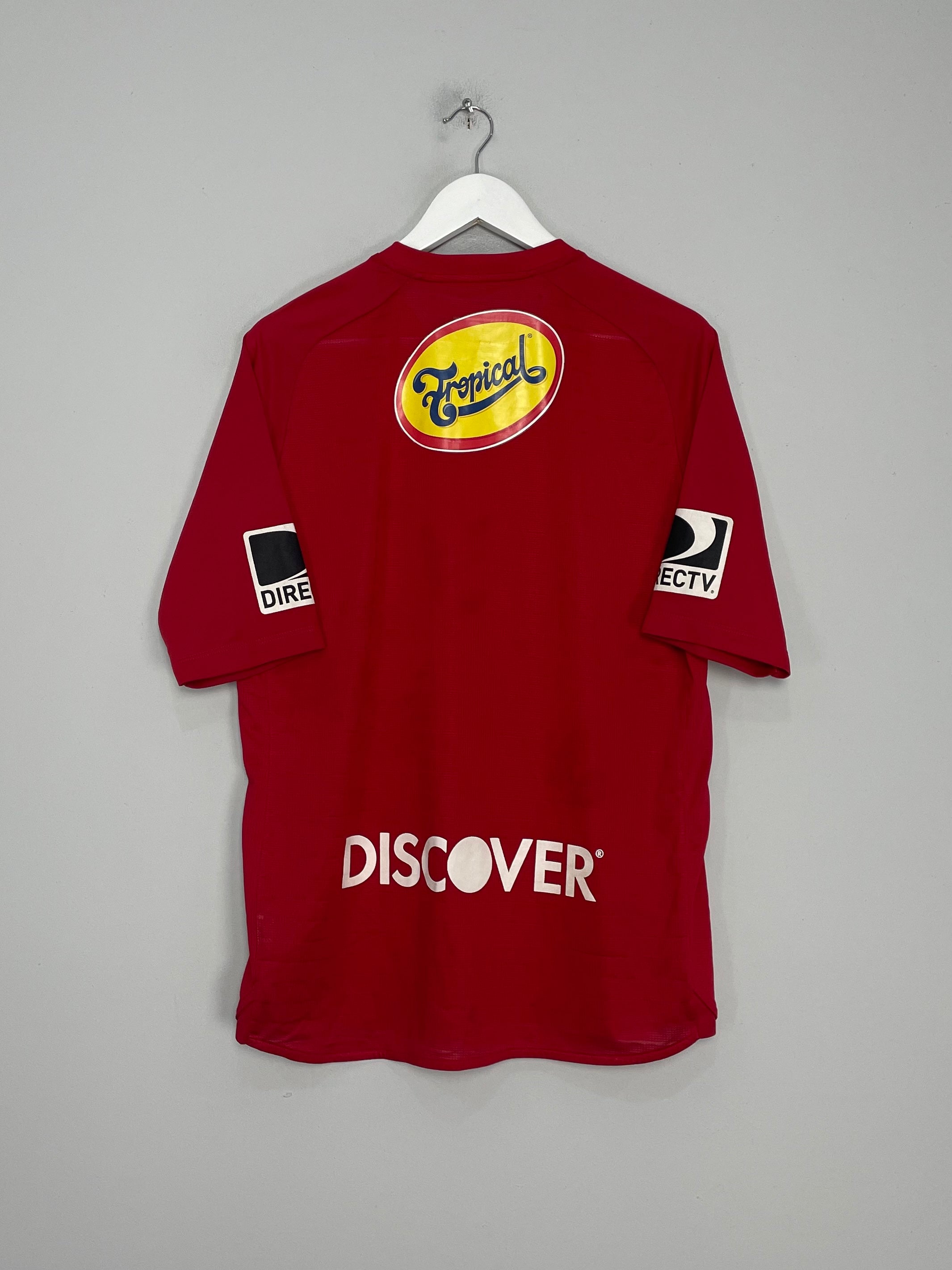 Shop 2015/16 LDU QUITO AWAY SHIRT (L) UMBRO, classic football shirts, vintage football shirts & retro soccer jerseys at Cult Kits