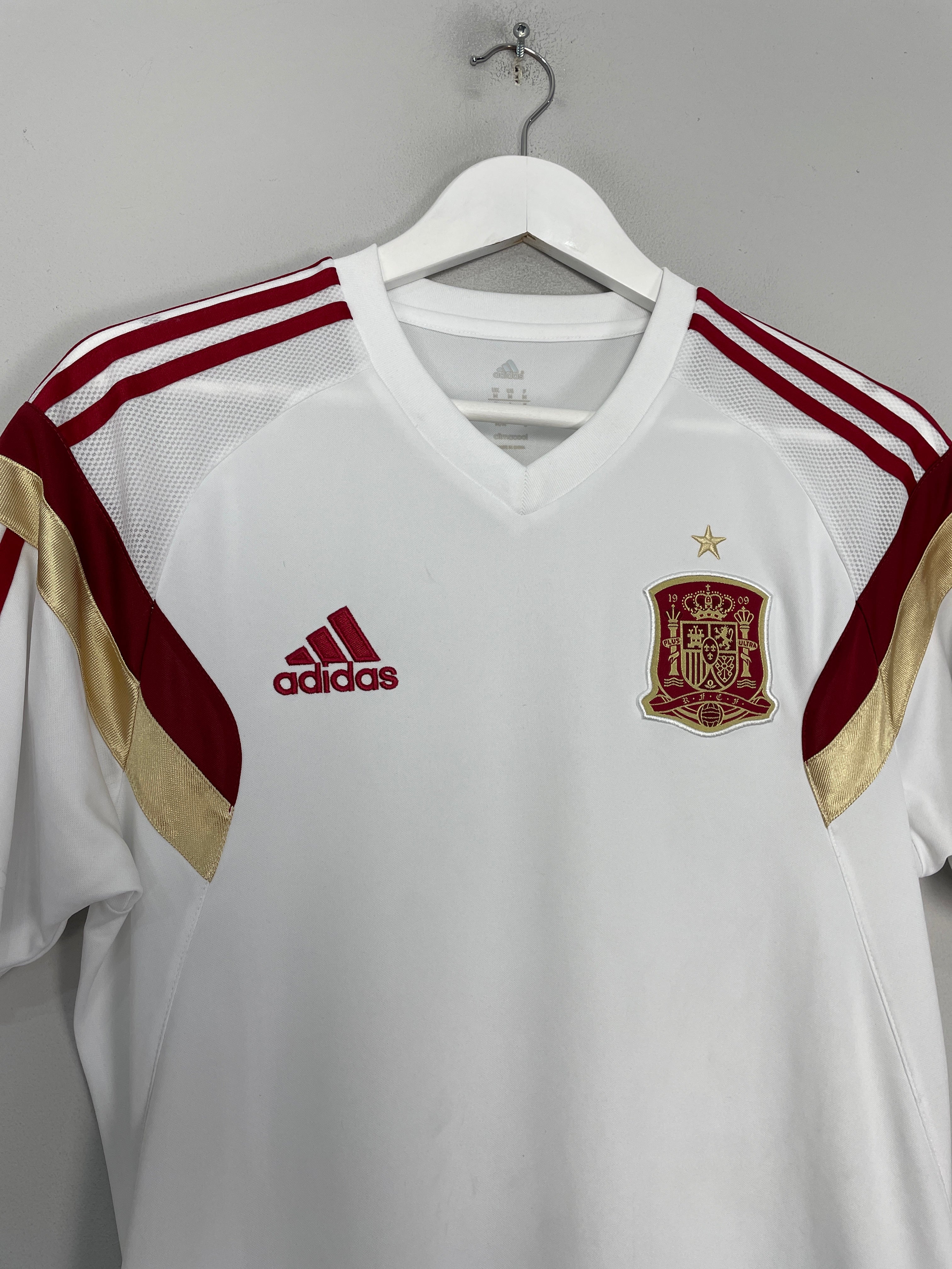 Shop 2014/15 SPAIN TRAINING SHIRT (M) ADIDAS, classic football shirts, vintage football shirts & retro soccer jerseys at Cult Kits