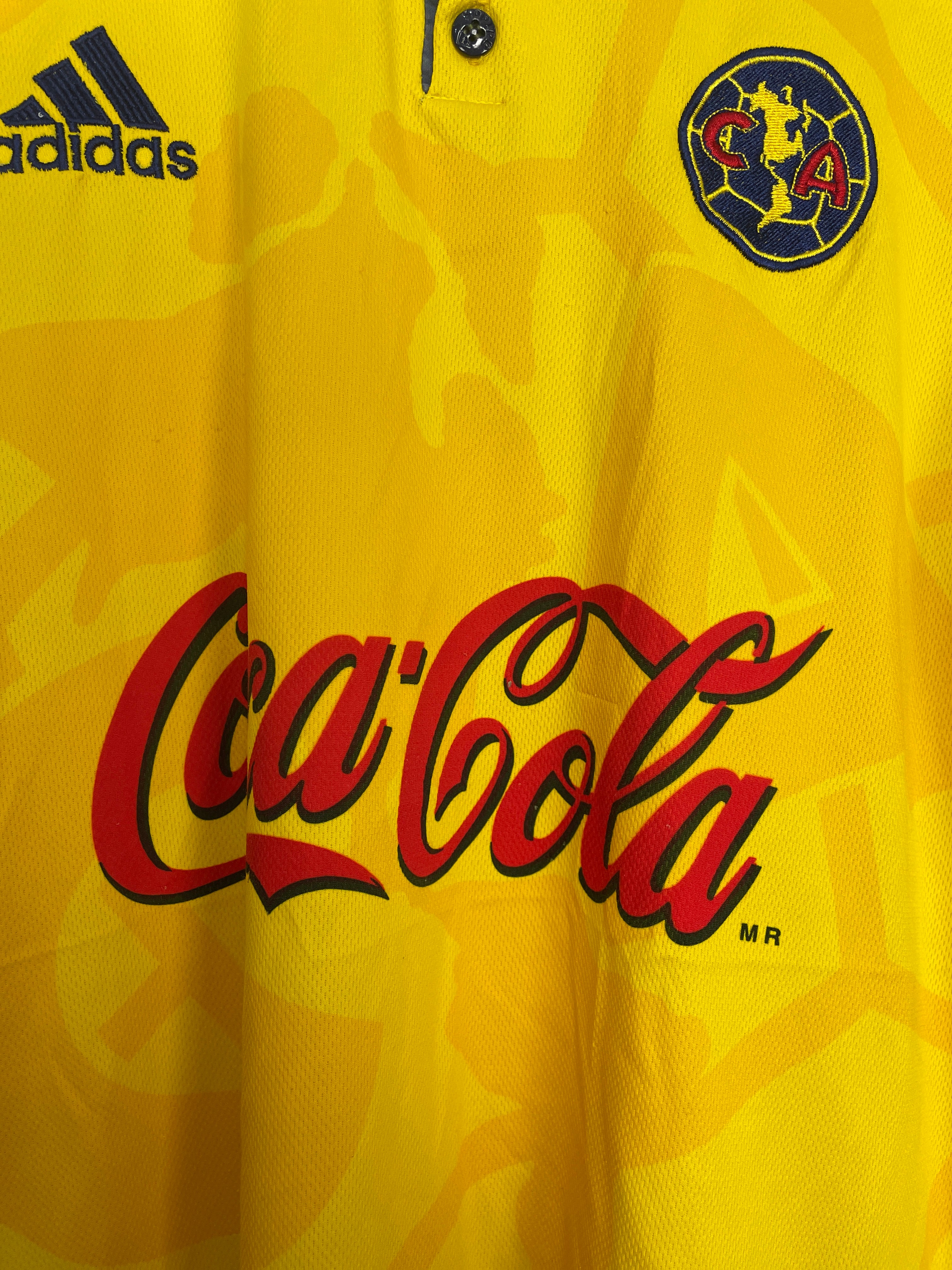 Shop 1999/00 CLUB AMERICA HOME SHIRT (L) ADIDAS, classic football shirts, vintage football shirts & retro soccer jerseys at Cult Kits