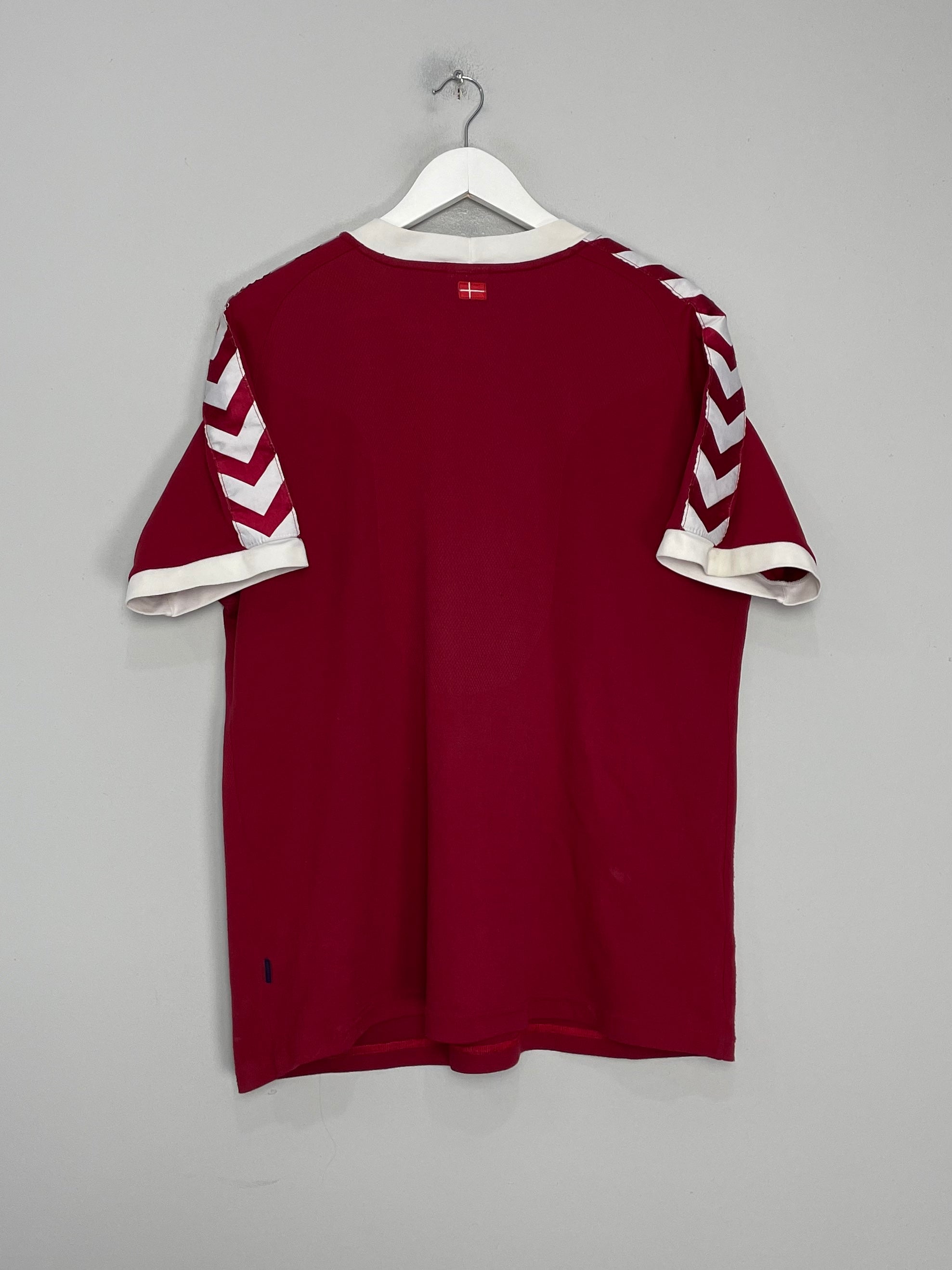 Shop 2002/03 DENMARK HOME SHIRT (L) HUMMEL, classic football shirts, vintage football shirts & retro soccer jerseys at Cult Kits