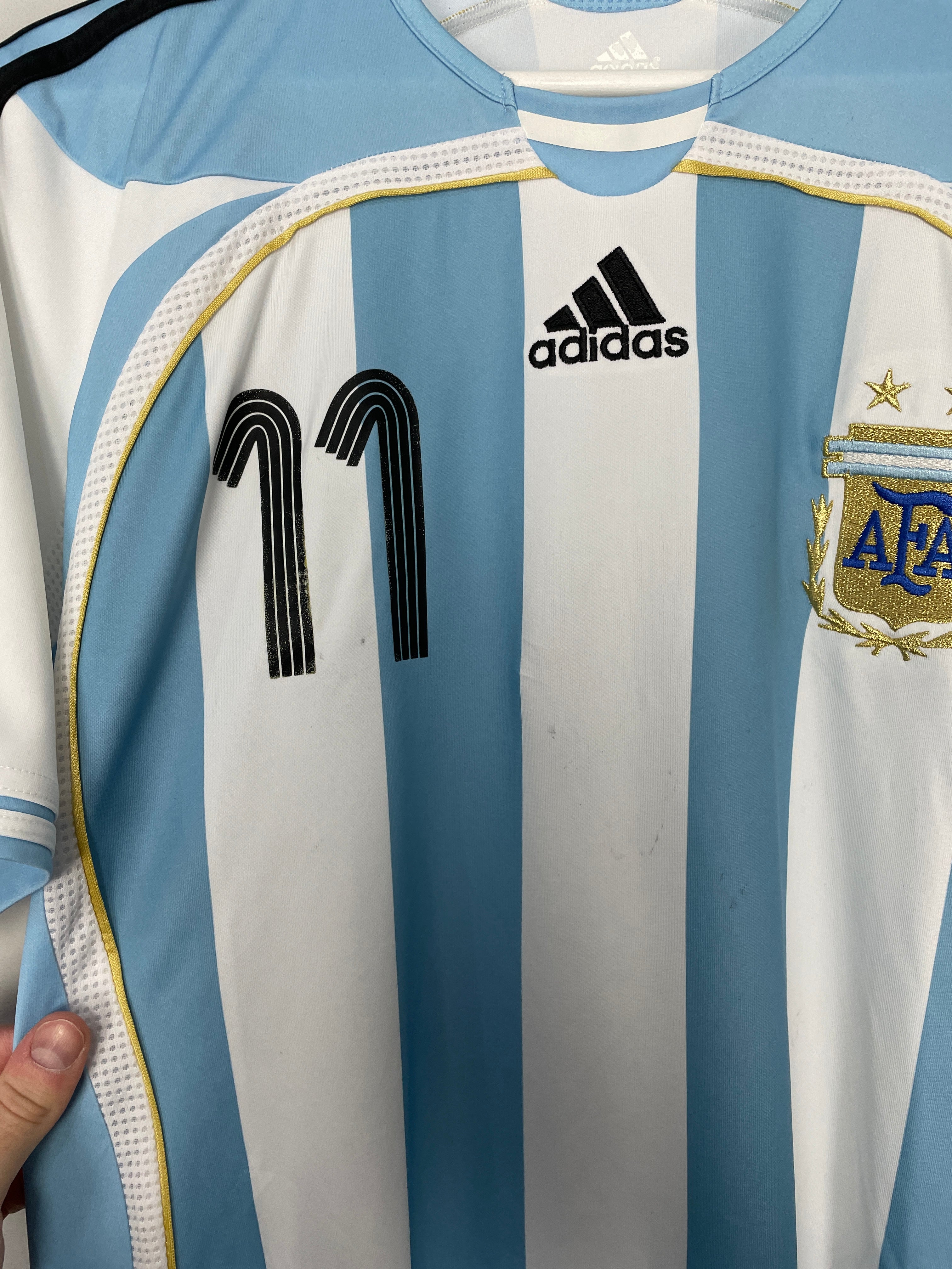 Shop 2006/07 ARGENTINA TEVEZ #11 HOME SHIRT (M) ADIDAS, classic football shirts, vintage football shirts & retro soccer jerseys at Cult Kits