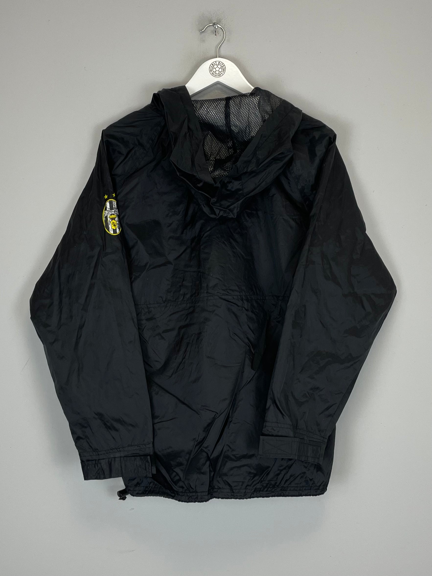 Shop 1995/97 JUVENTUS WINDBREAKER (M) KAPPA, classic football shirts, vintage football shirts & retro soccer jerseys at Cult Kits
