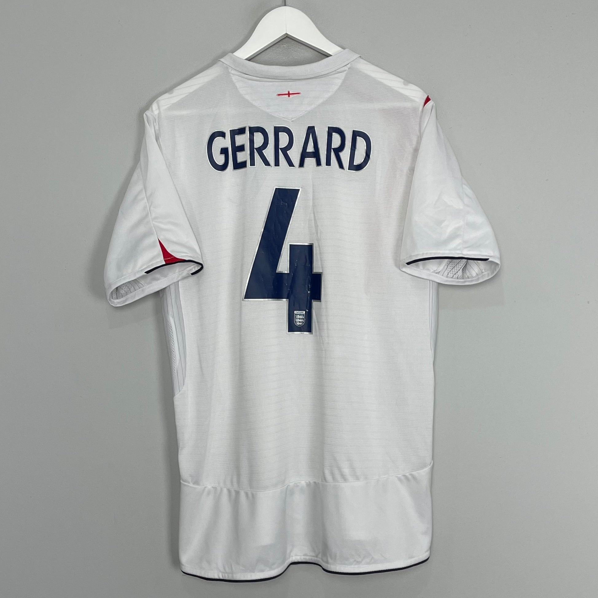 Shop 2005/07 ENGLAND GERRARD #4 HOME SHIRT (L) UMBRO, classic football shirts, vintage football shirts & retro soccer jerseys at Cult Kits