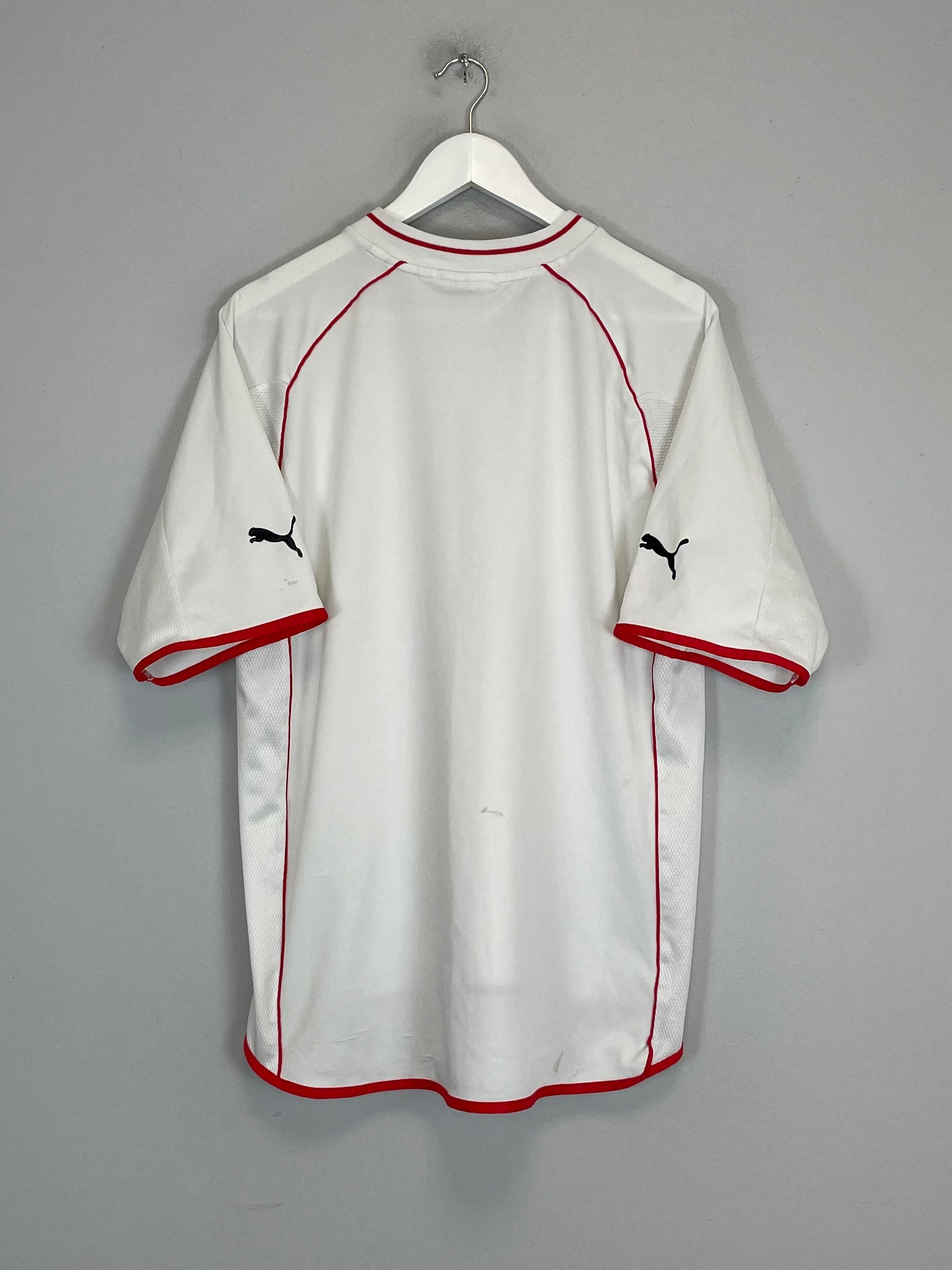 Shop 2001/02 POLAND HOME SHIRT (L) PUMA, classic football shirts, vintage football shirts & retro soccer jerseys at Cult Kits