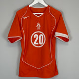 Shop 2004/06 NETHERLANDS SEEDORF #20 HOME SHIRT (M) NIKE, classic football shirts, vintage football shirts & retro soccer jerseys at Cult Kits