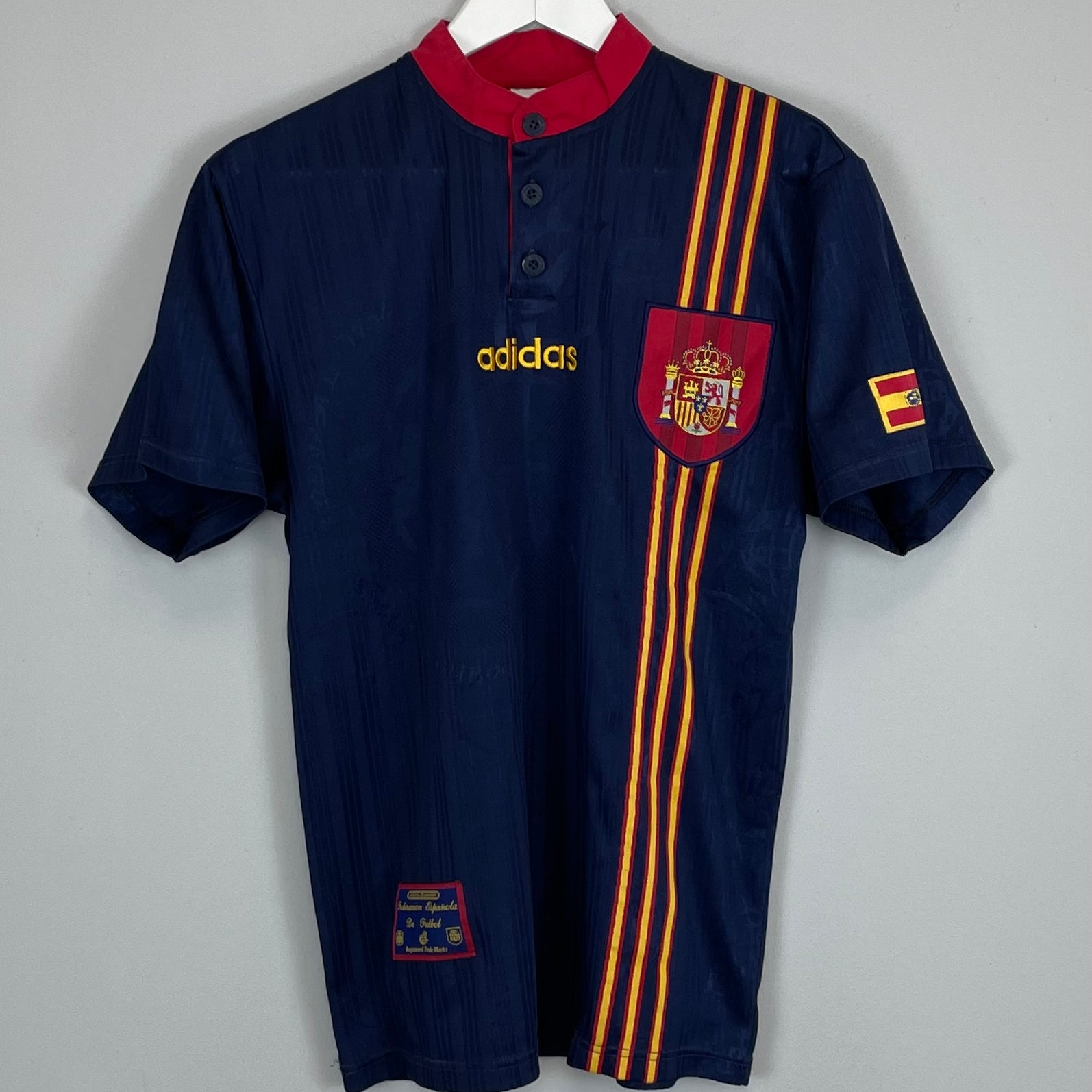 Shop 1996/98 SPAIN AWAY SHIRT (S) ADIDAS, classic football shirts, vintage football shirts & retro soccer jerseys at Cult Kits