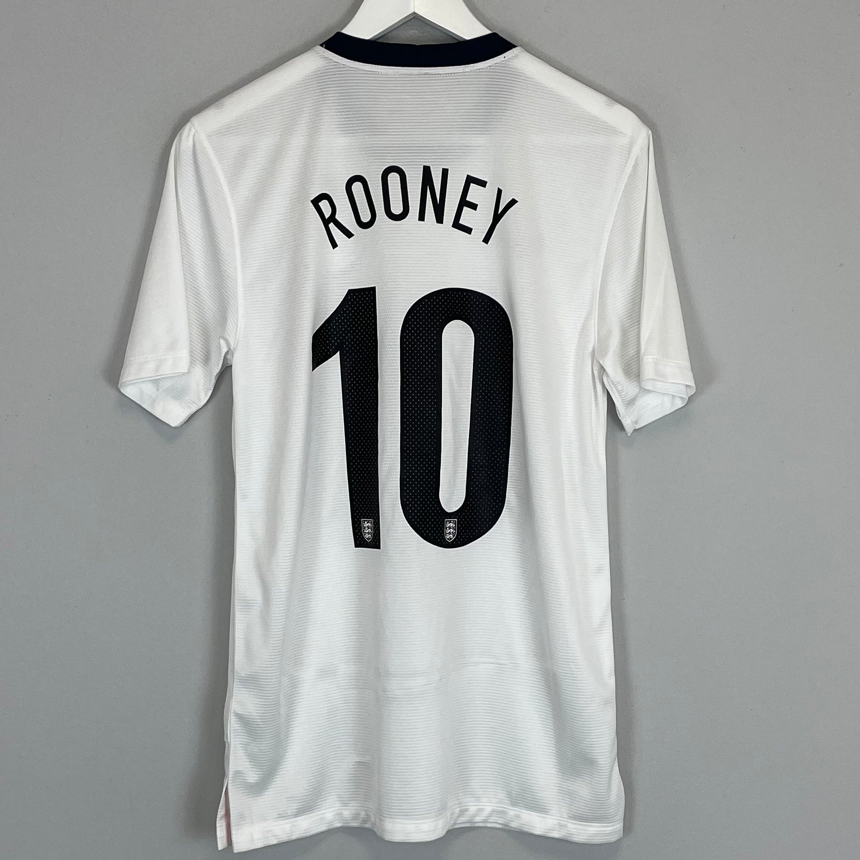 Shop 2013/14 ENGLAND ROONEY #10 *150 YEAR* HOME SHIRT (S) NIKE, classic football shirts, vintage football shirts & retro soccer jerseys at Cult Kits