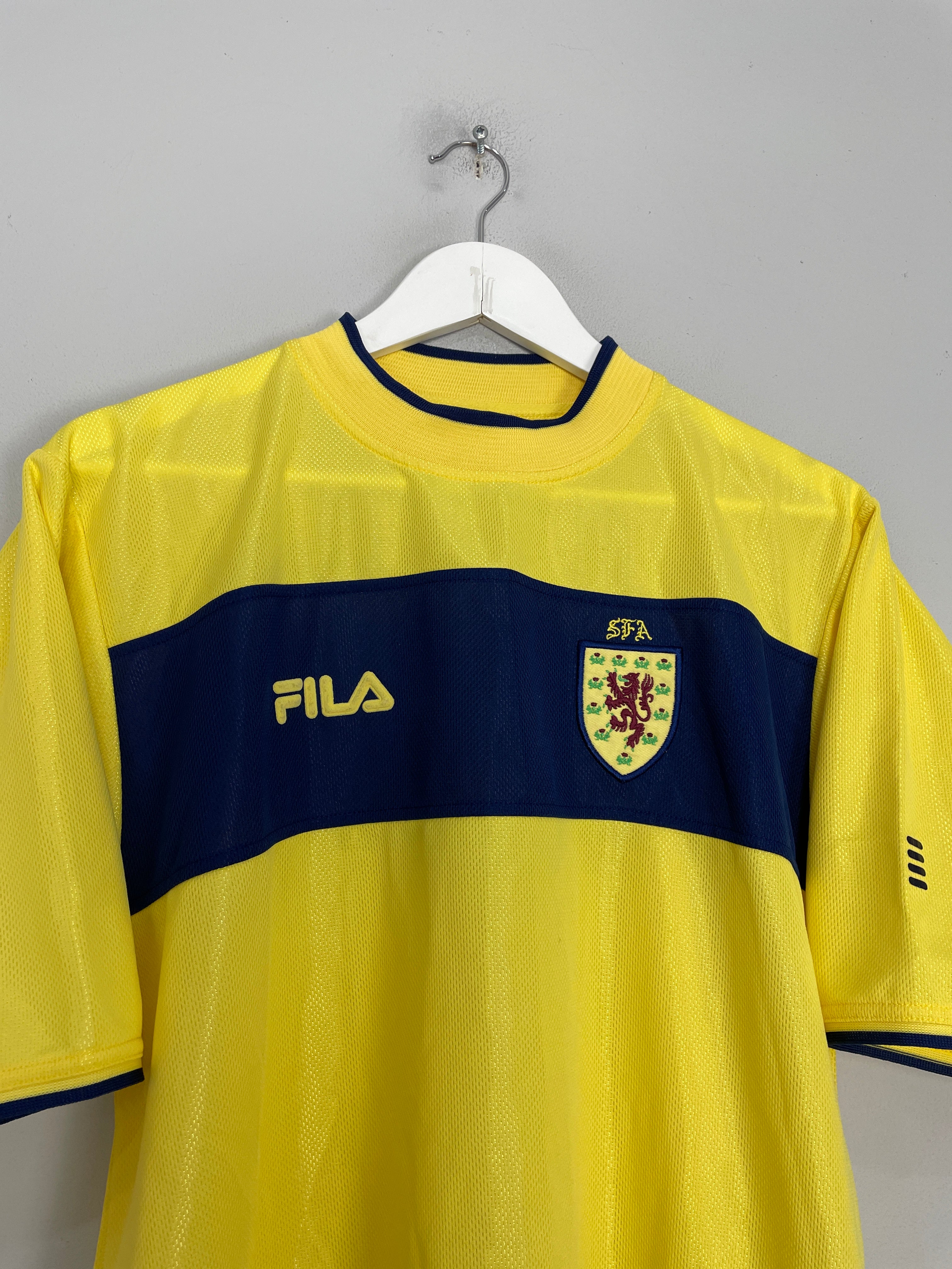 Shop 2002/03 SCOTLAND AWAY SHIRT (M) FILA, classic football shirts, vintage football shirts & retro soccer jerseys at Cult Kits