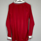Shop 2019/20 MANCHESTER UNITED ICON L/S SHIRT (M) ADIDAS, classic football shirts, vintage football shirts & retro soccer jerseys at Cult Kits