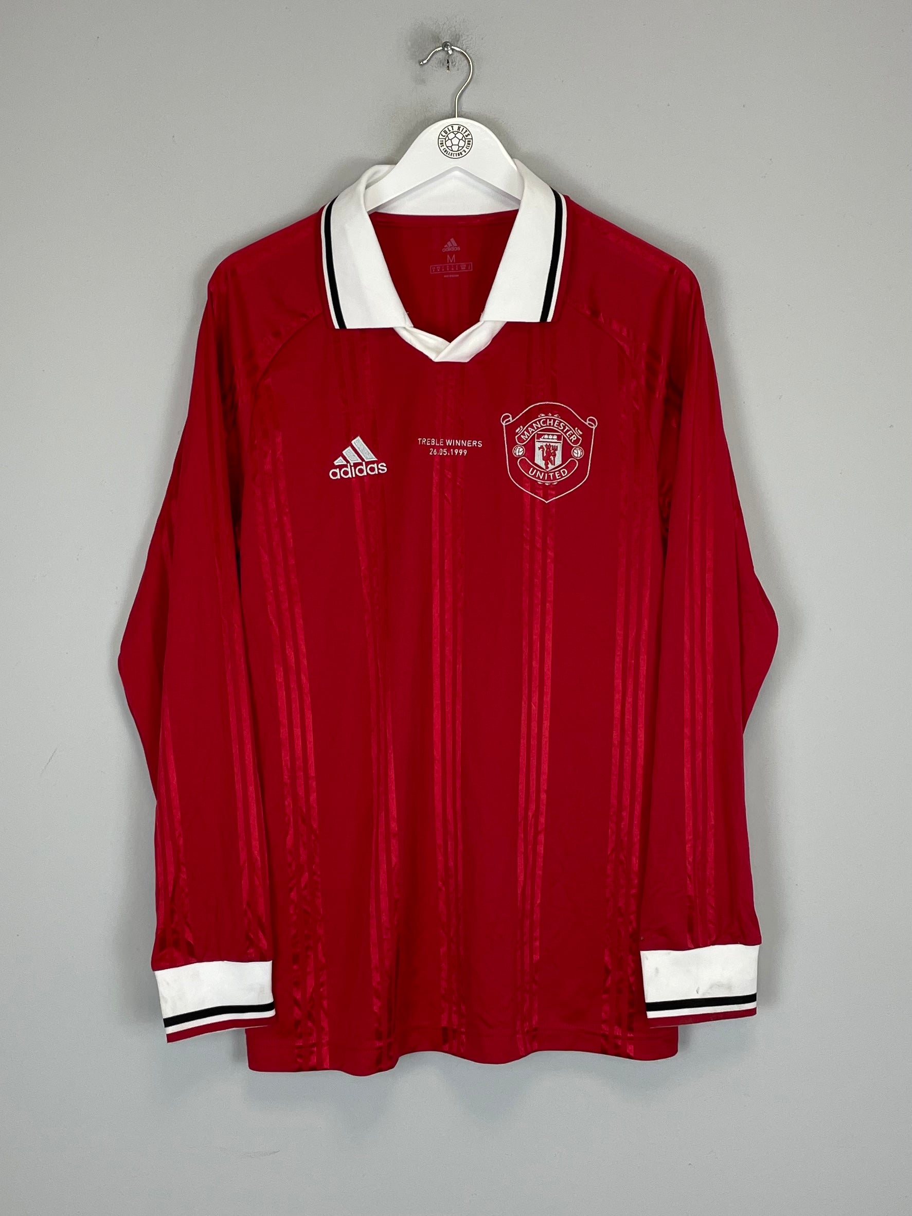 Shop 2019/20 MANCHESTER UNITED ICON L/S SHIRT (M) ADIDAS, classic football shirts, vintage football shirts & retro soccer jerseys at Cult Kits