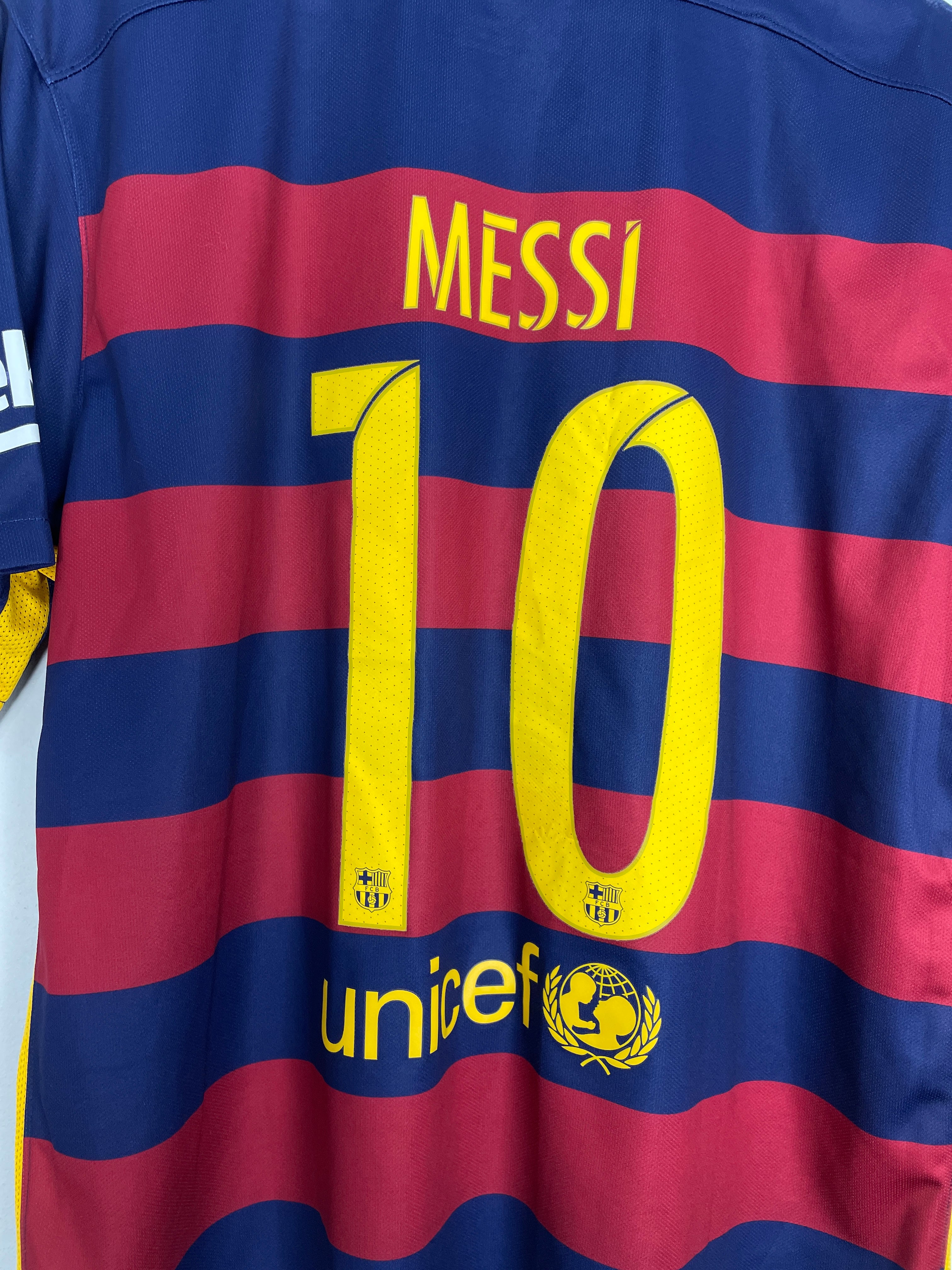 Shop 2015/16 BARCELONA MESSI #10 HOME SHIRT (XL) NIKE, classic football shirts, vintage football shirts & retro soccer jerseys at Cult Kits