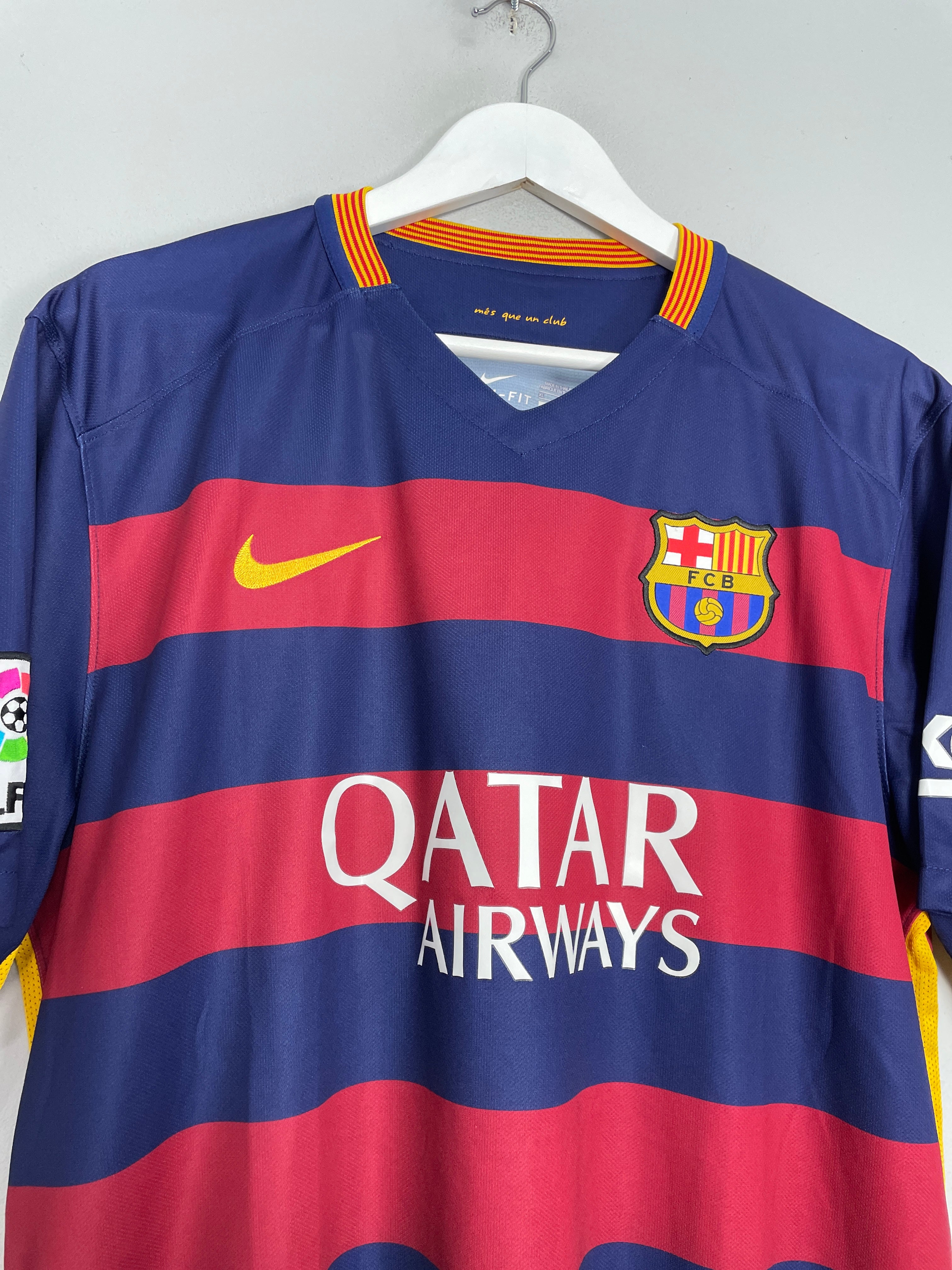 Shop 2015/16 BARCELONA MESSI #10 HOME SHIRT (XL) NIKE, classic football shirts, vintage football shirts & retro soccer jerseys at Cult Kits