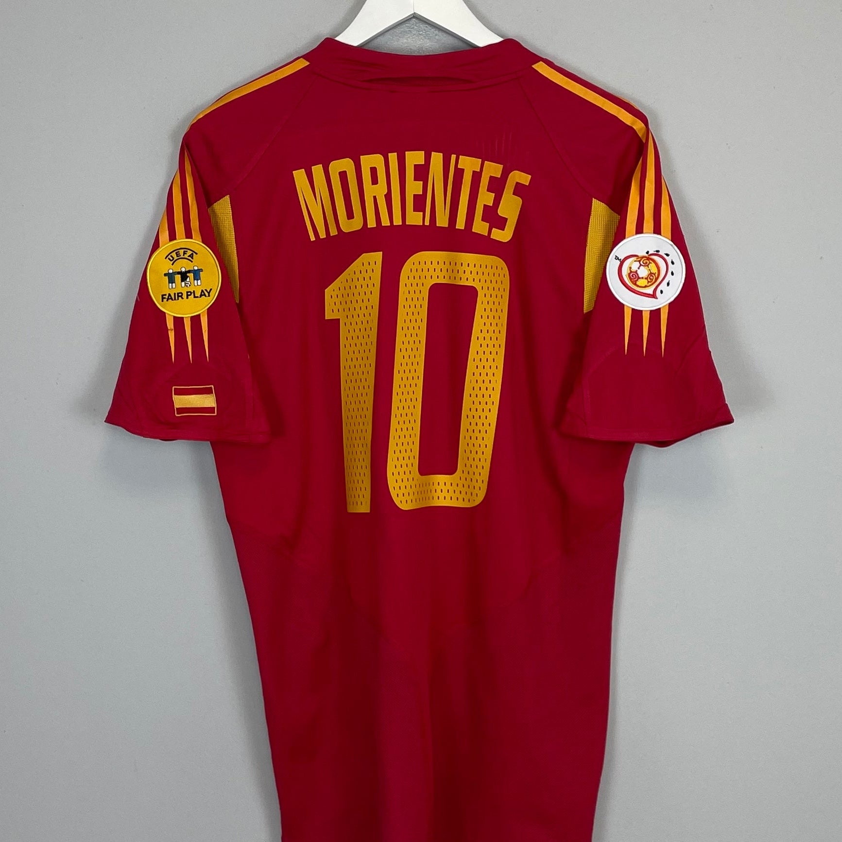 Shop 2004/06 SPAIN MORIENTES #10 HOME SHIRT (M) ADIDAS, classic football shirts, vintage football shirts & retro soccer jerseys at Cult Kits