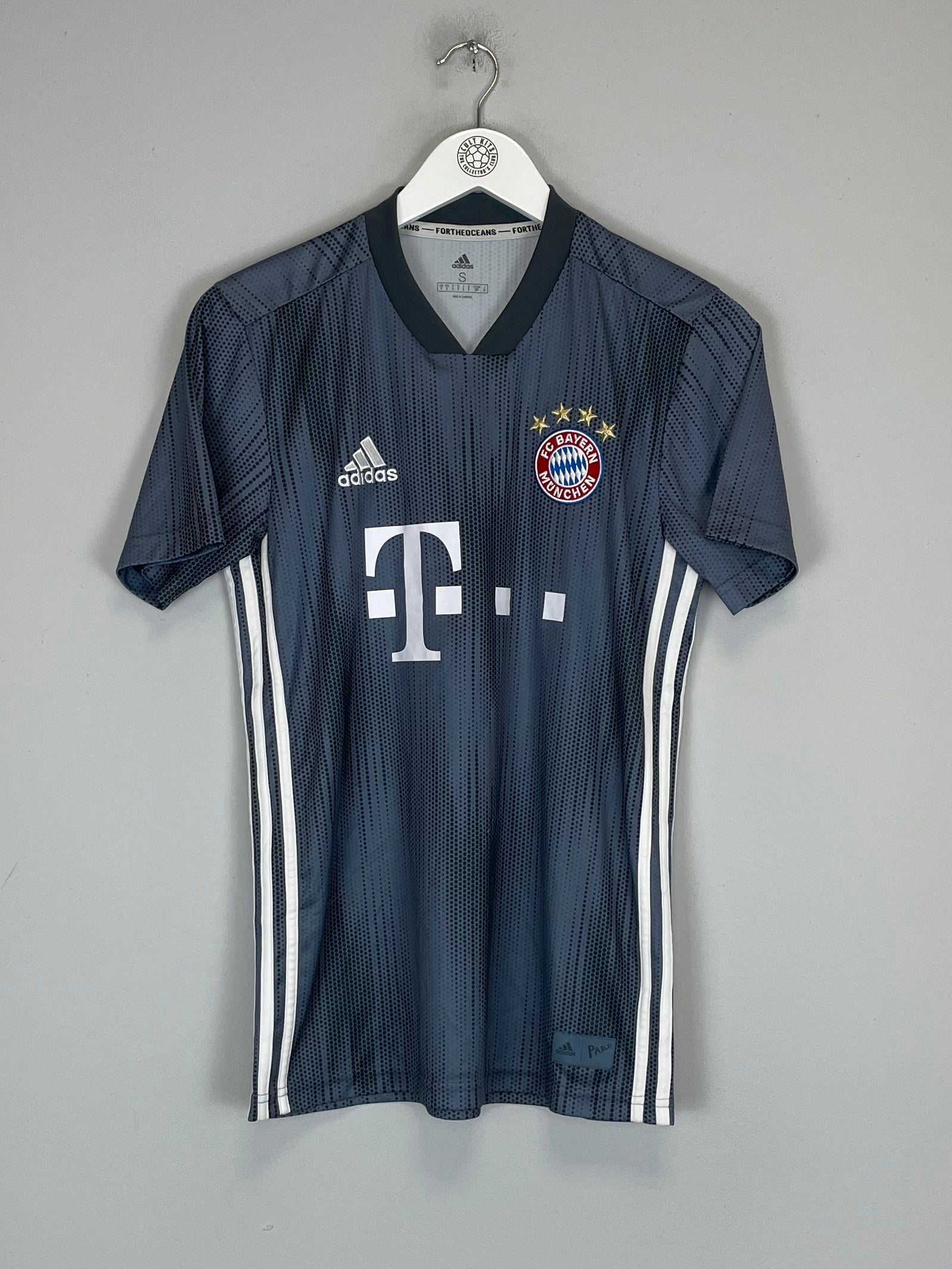 Shop 2018/19 BAYERN MUNICH THIRD SHIRT (S) ADIDAS, classic football shirts, vintage football shirts & retro soccer jerseys at Cult Kits