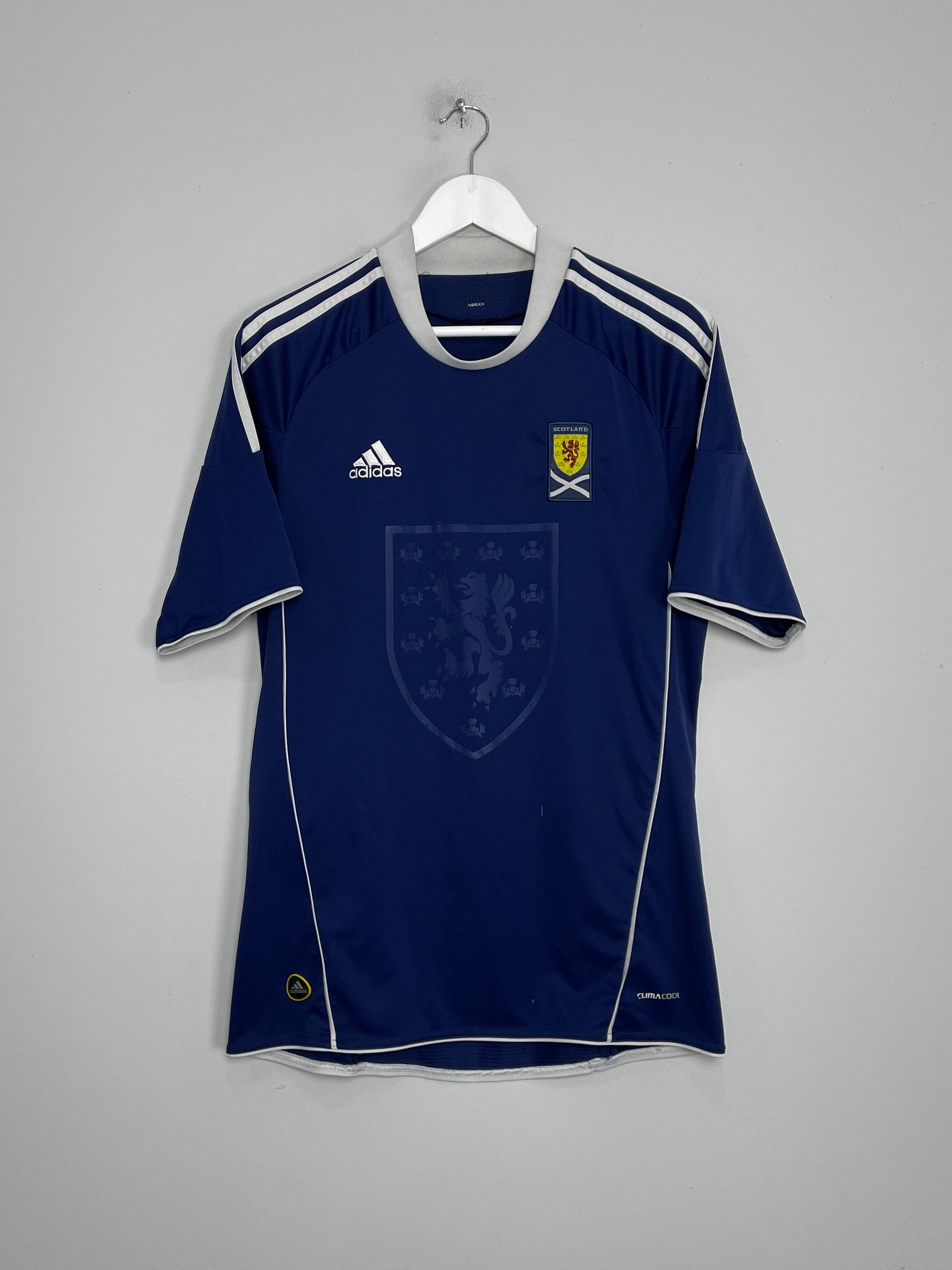 Shop 2010/11 SCOTLAND HOME SHIRT (M) ADIDAS, classic football shirts, vintage football shirts & retro soccer jerseys at Cult Kits