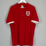 Shop 2010/11 ENGLAND AWAY SHIRT (L) UMBRO, classic football shirts, vintage football shirts & retro soccer jerseys at Cult Kits