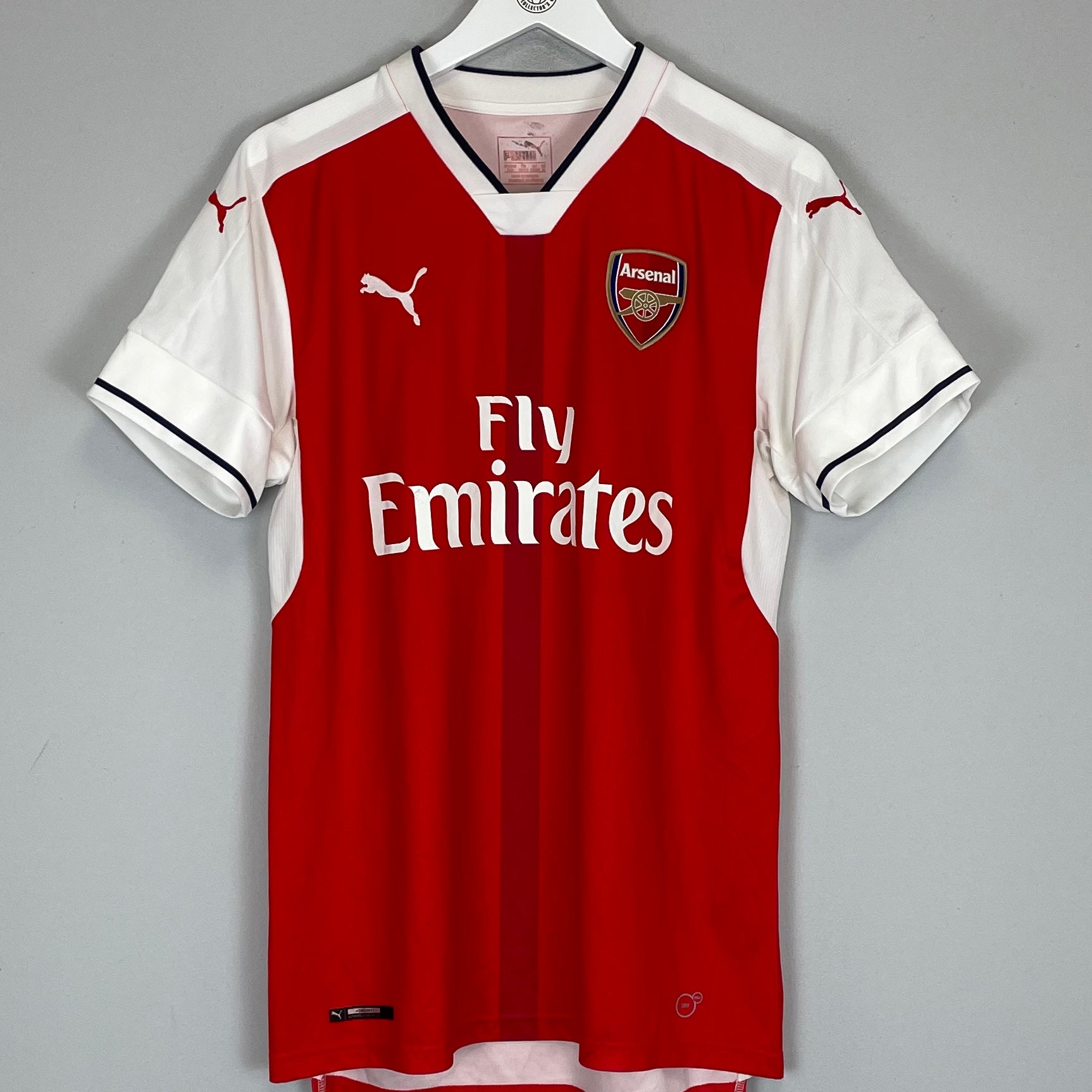Shop 2016/17 ARSENAL HOME SHIRT (M) PUMA, classic football shirts, vintage football shirts & retro soccer jerseys at Cult Kits