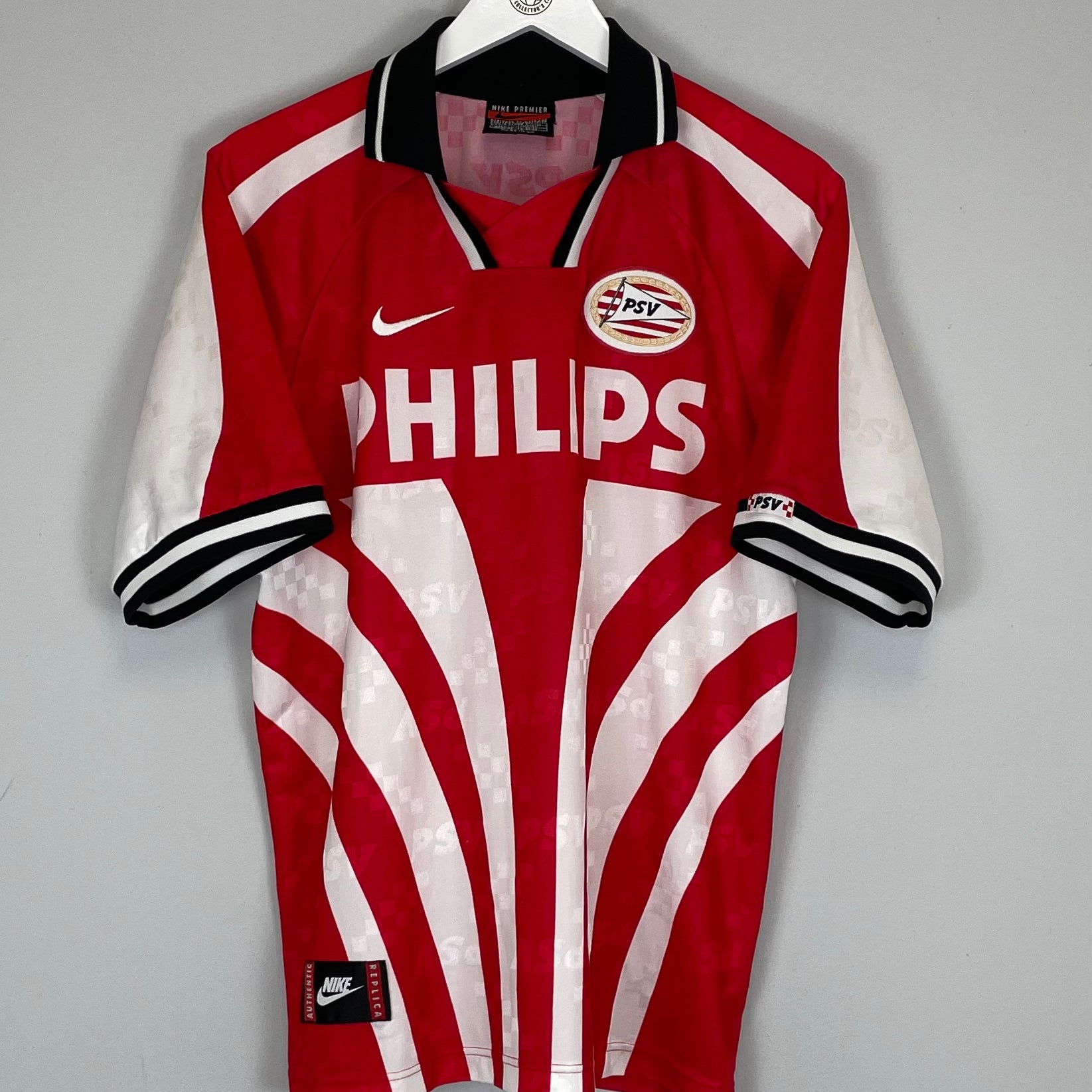 Shop 1996/97 PSV HOME SHIRT (L) NIKE, classic football shirts, vintage football shirts & retro soccer jerseys at Cult Kits