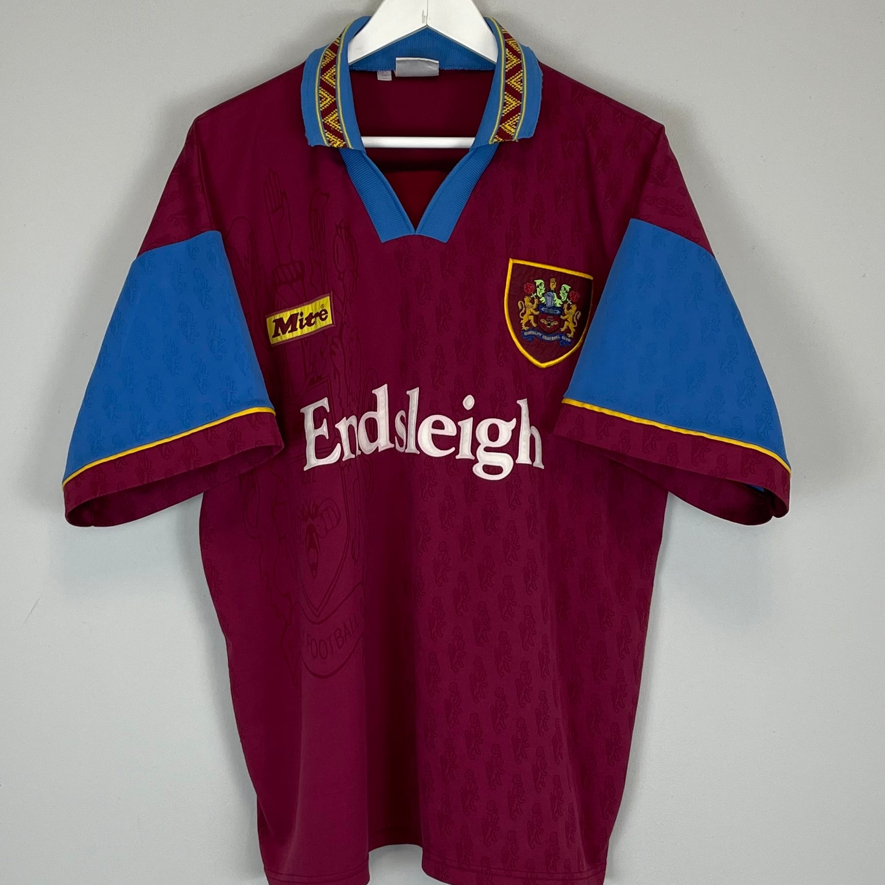 Shop 1995/96 BURNLEY HOME SHIRT (M) MITRE, classic football shirts, vintage football shirts & retro soccer jerseys at Cult Kits