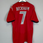Shop 2004/06 ENGLAND BECKHAM #7 AWAY SHIRT (XL) UMBRO, classic football shirts, vintage football shirts & retro soccer jerseys at Cult Kits