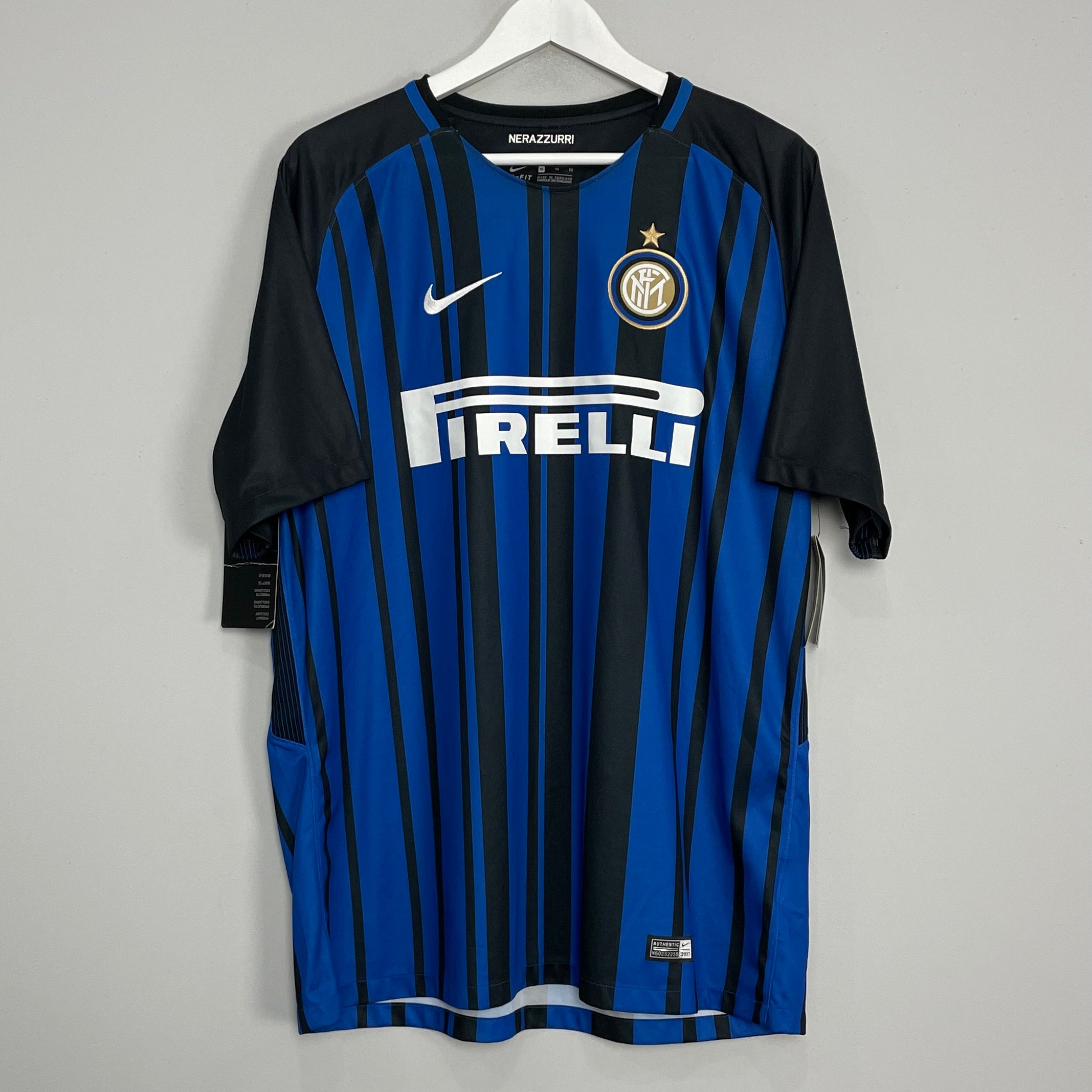 Shop 2017/18 INTER MILAN *BNWT* HOME SHIRT (XL) NIKE, classic football shirts, vintage football shirts & retro soccer jerseys at Cult Kits