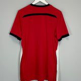 Shop 2018/19 SOUTHAMPTON HOME SHIRT (M) UNDER ARMOUR, classic football shirts, vintage football shirts & retro soccer jerseys at Cult Kits