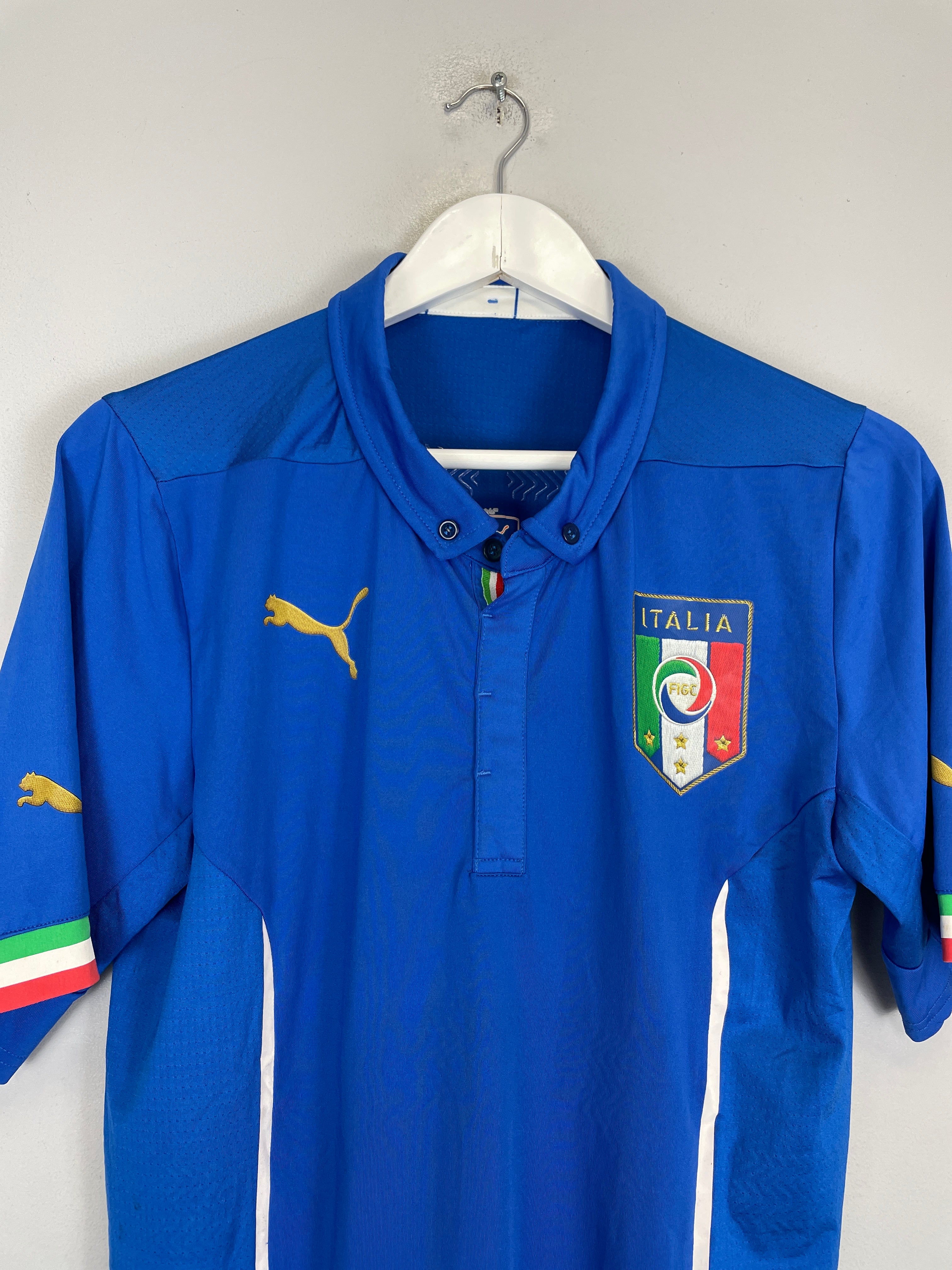 Shop 2014/15 ITALY *PLAYER ISSUE* HOME SHIRT (XL) PUMA, classic football shirts, vintage football shirts & retro soccer jerseys at Cult Kits